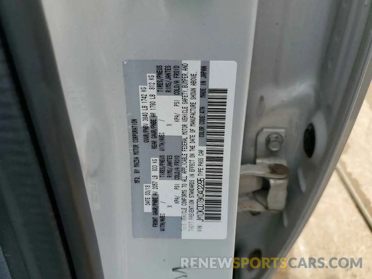 12 Фотография поврежденного автомобиля JM1DKDD78K0402295 MAZDA CX-3 2019