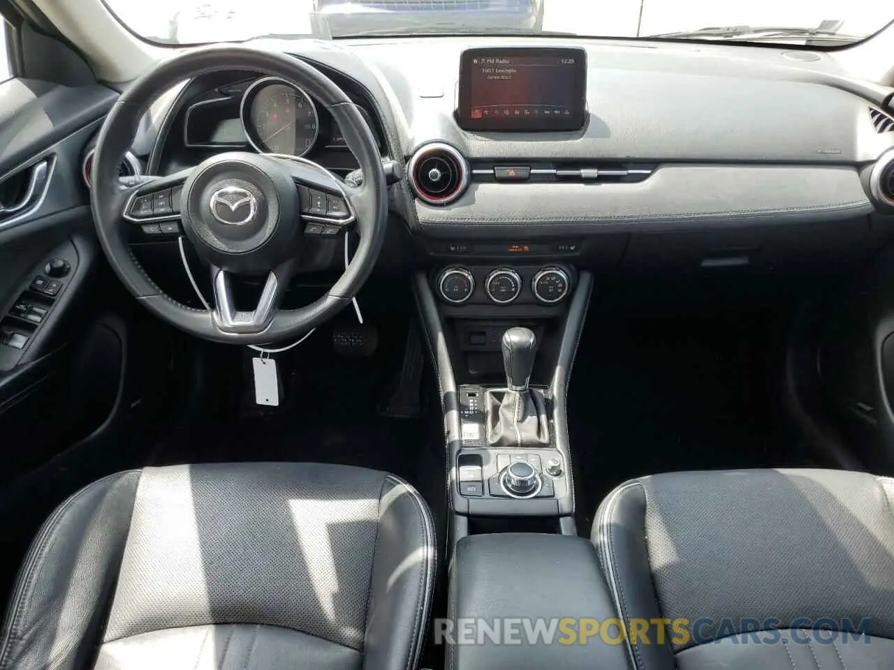 8 Фотография поврежденного автомобиля JM1DKDD78K0402295 MAZDA CX-3 2019