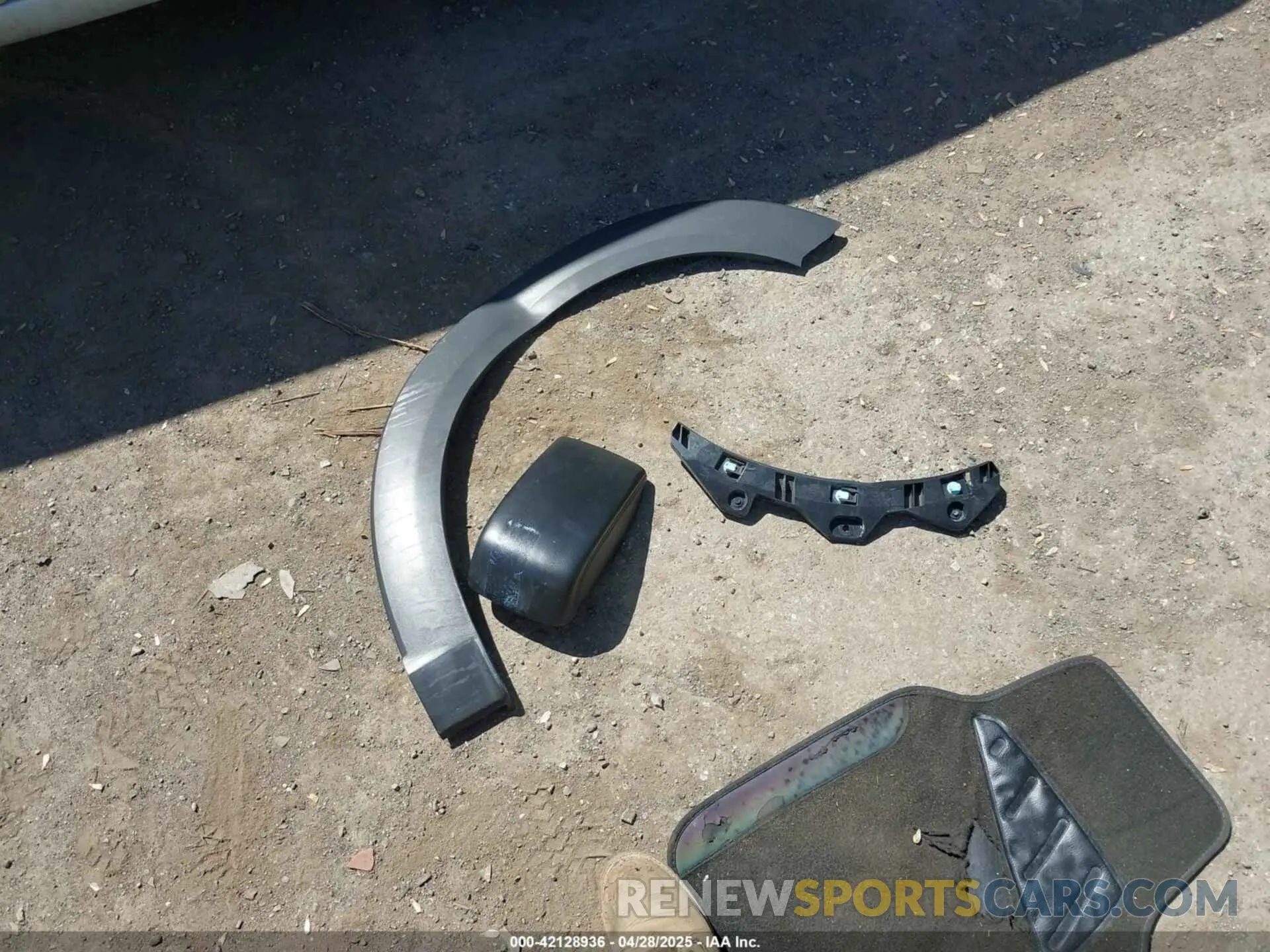 12 Фотография поврежденного автомобиля JM1DKFB70K1451421 MAZDA CX-3 2019