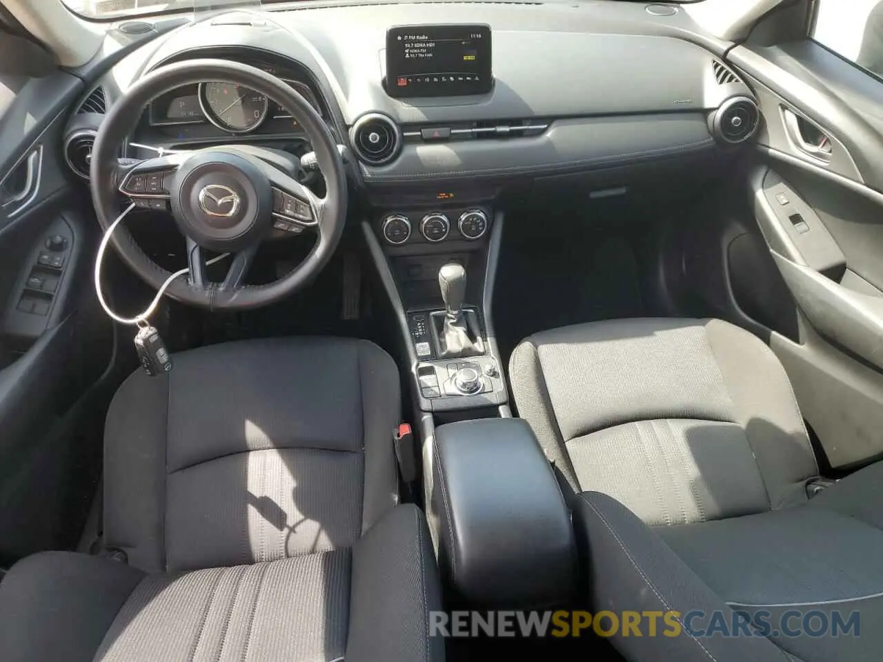 8 Photograph of a damaged car JM1DKFB70K1459566 MAZDA CX-3 2019