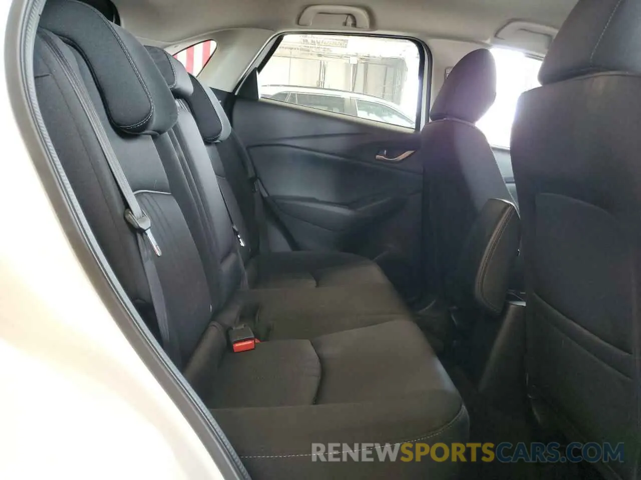 11 Фотография поврежденного автомобиля JM1DKFB75K0449217 MAZDA CX-3 2019
