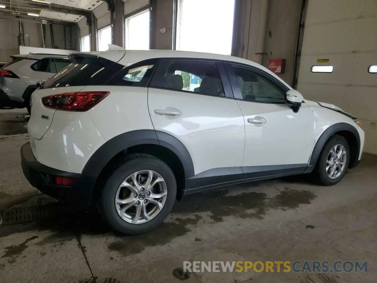 3 Фотография поврежденного автомобиля JM1DKFB75K0449217 MAZDA CX-3 2019