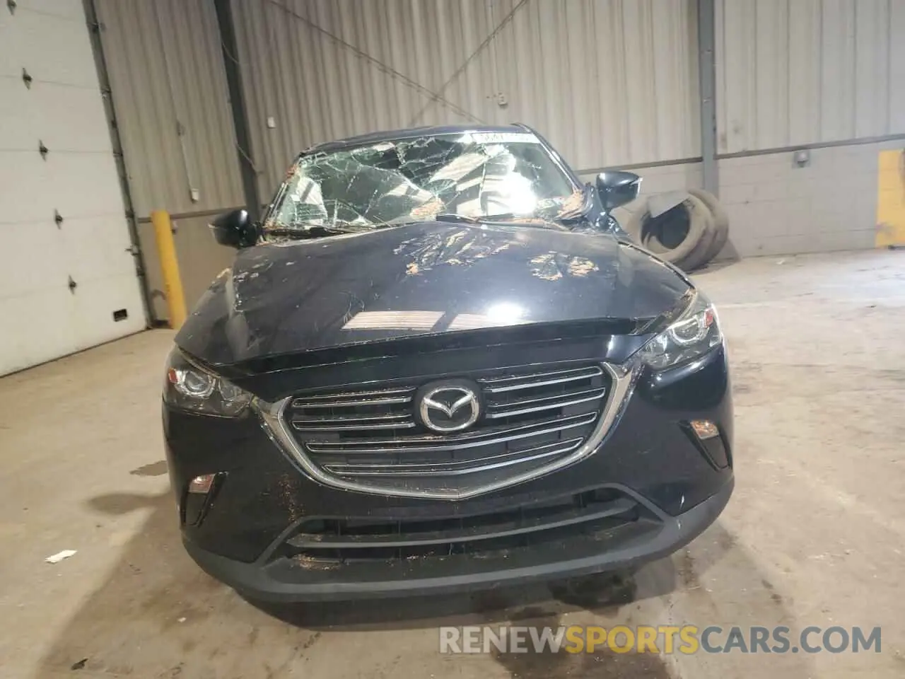 5 Photograph of a damaged car JM1DKFC72K1409055 MAZDA CX-3 2019