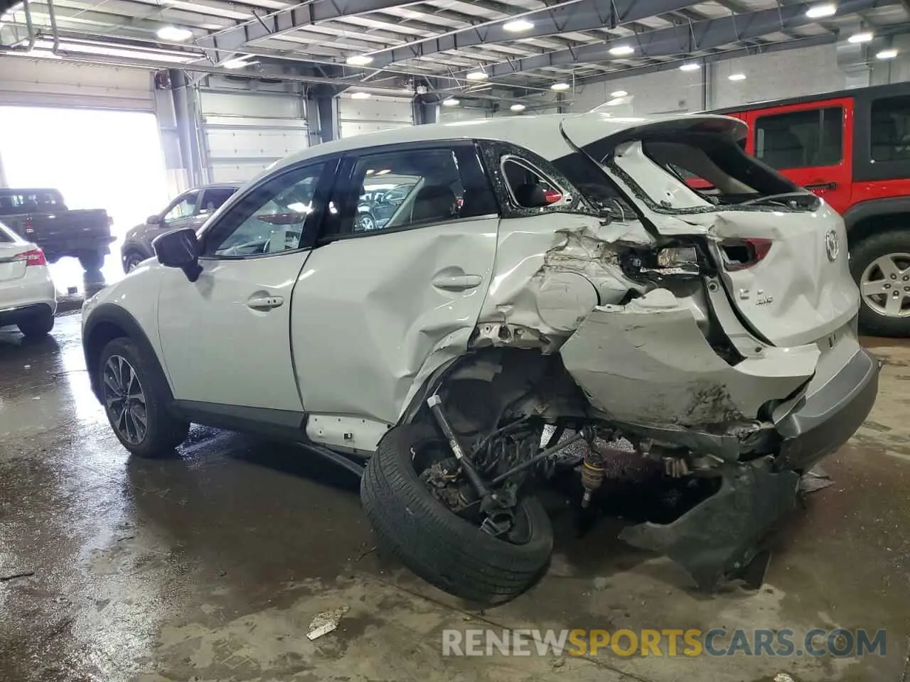 2 Фотография поврежденного автомобиля JM1DKFC74K0453693 MAZDA CX-3 2019