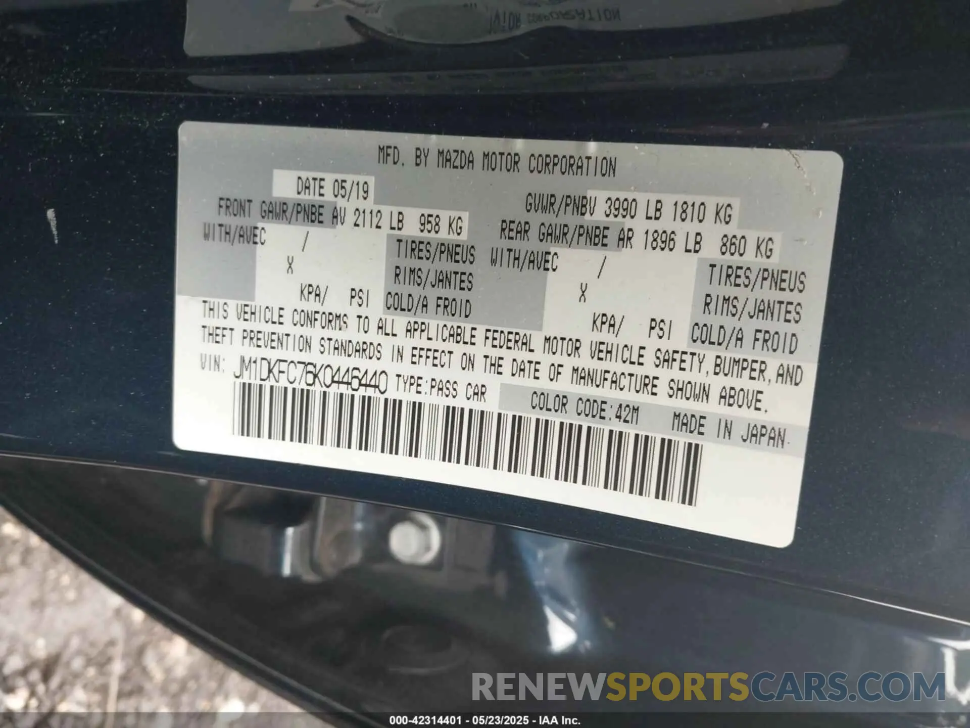 9 Photograph of a damaged car JM1DKFC76K0446440 MAZDA CX-3 2019