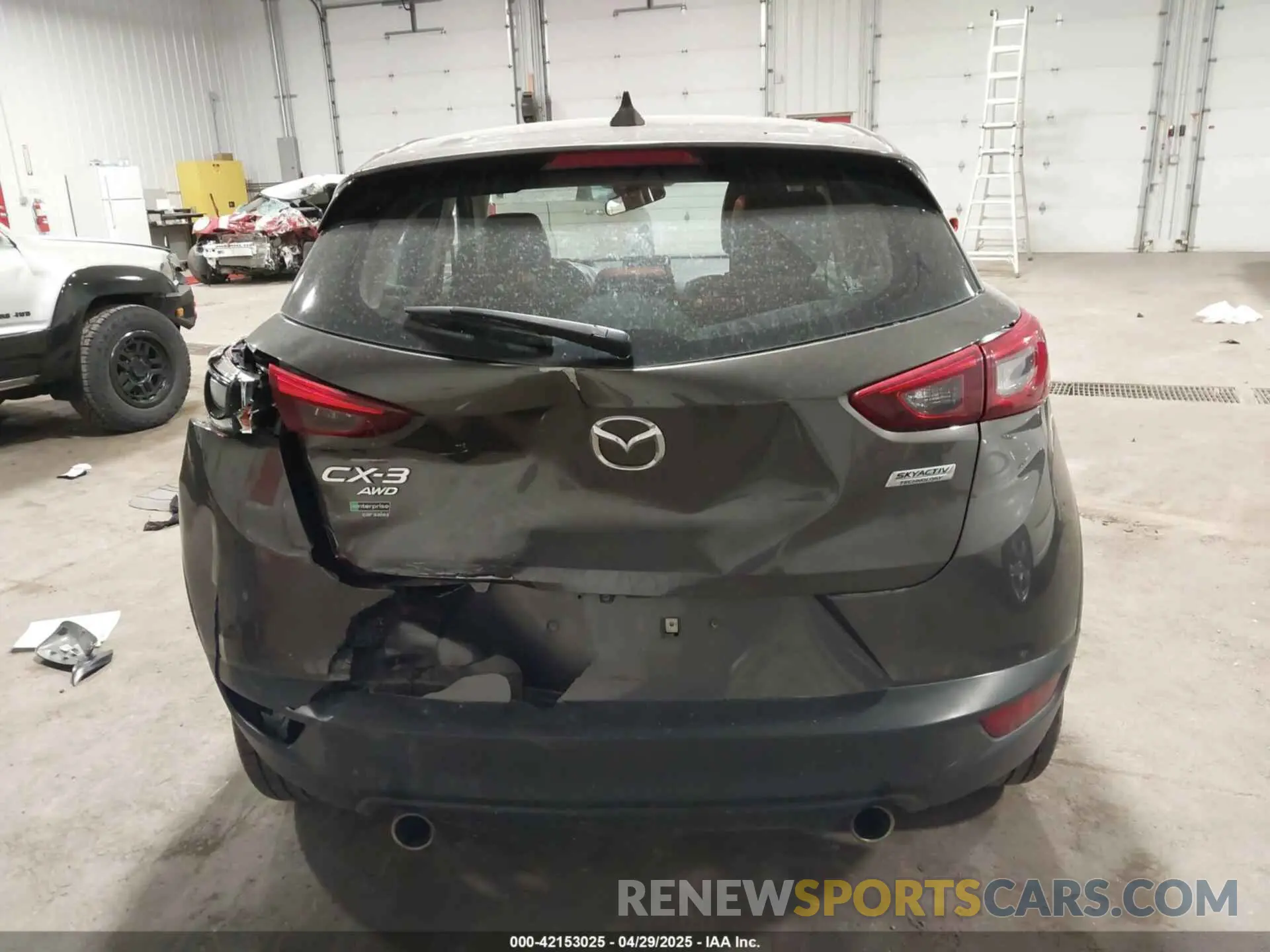 16 Photograph of a damaged car JM1DKFC79K0442432 MAZDA CX-3 2019