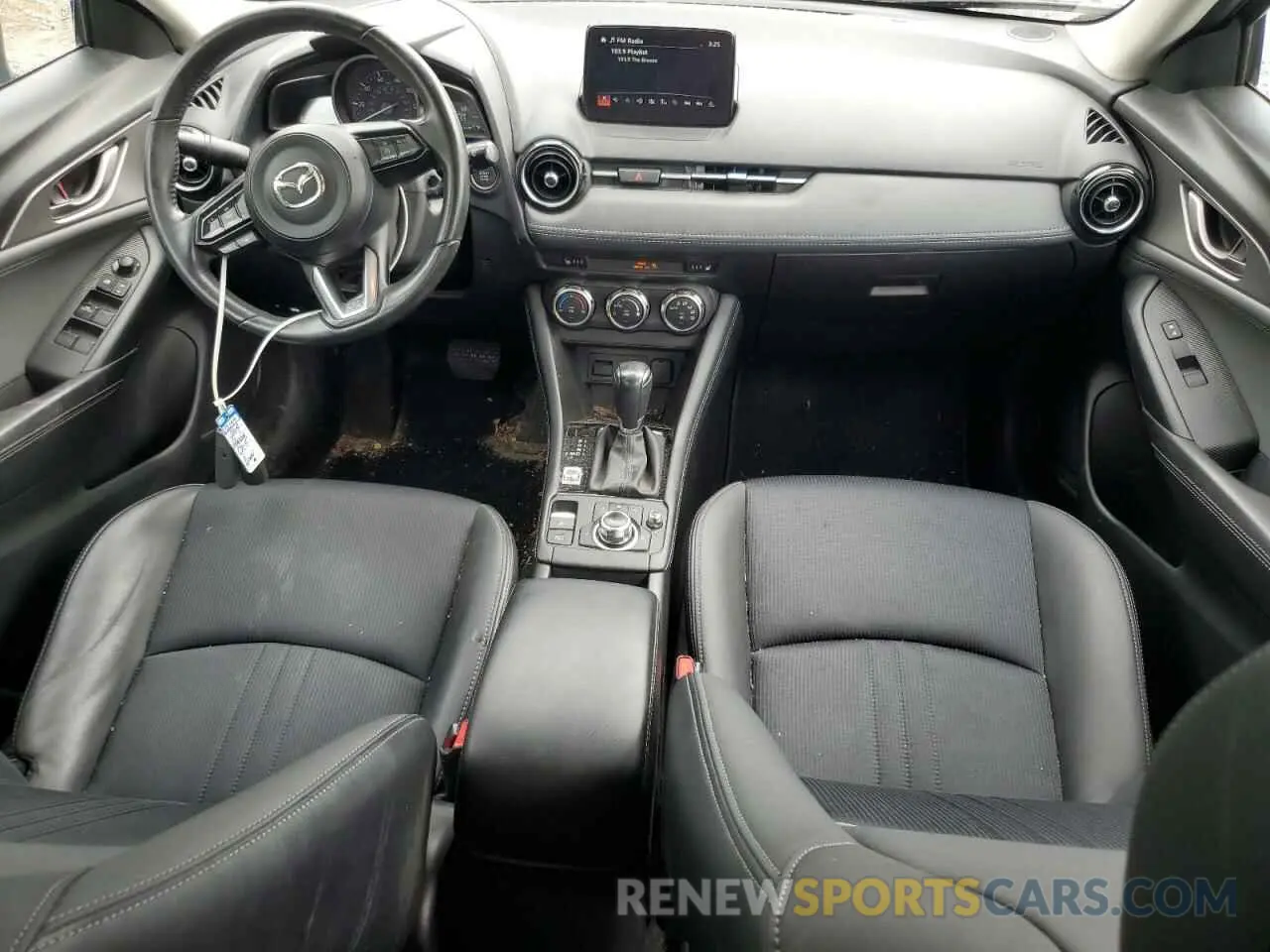 8 Фотография поврежденного автомобиля JM1DKFC7XK1406484 MAZDA CX-3 2019