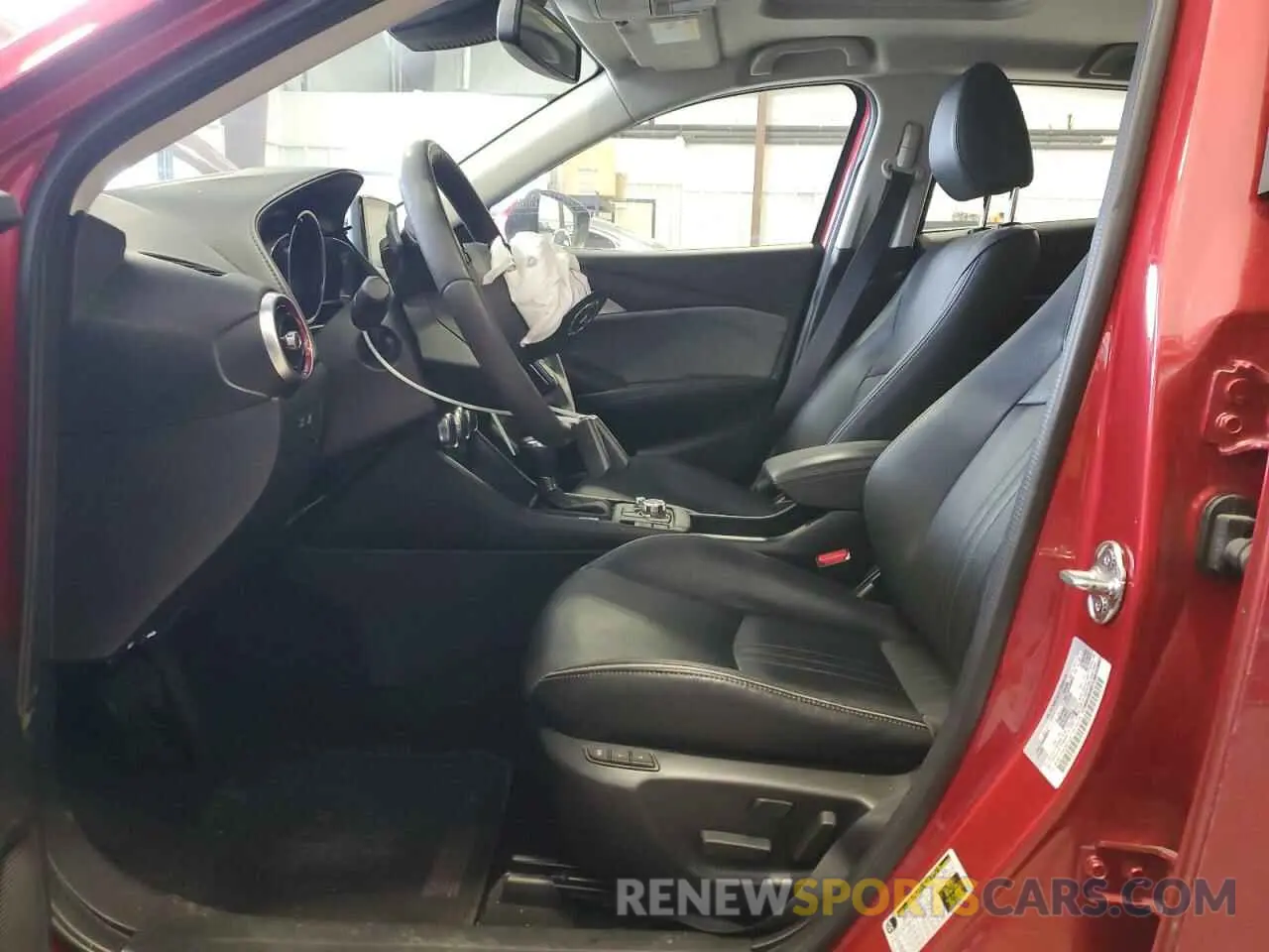 7 Фотография поврежденного автомобиля JM1DKFD70K0451020 MAZDA CX-3 2019