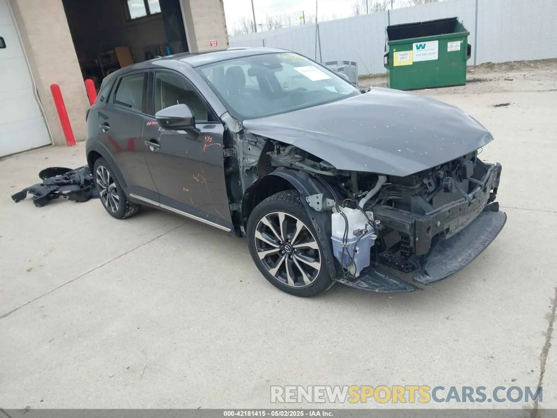 1 Фотография поврежденного автомобиля JM1DKFD72K0450239 MAZDA CX-3 2019