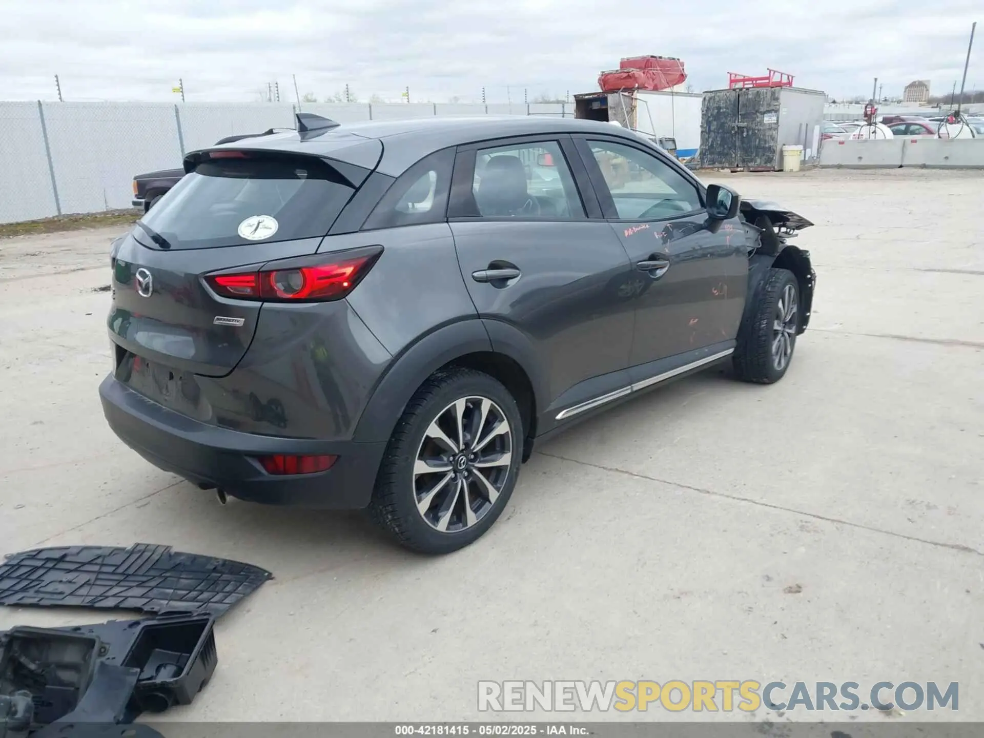 4 Фотография поврежденного автомобиля JM1DKFD72K0450239 MAZDA CX-3 2019