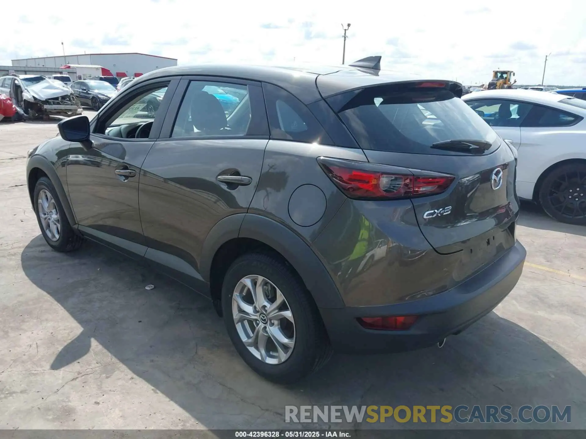 3 Photograph of a damaged car JM1DKDB71L1471411 MAZDA CX-3 2020