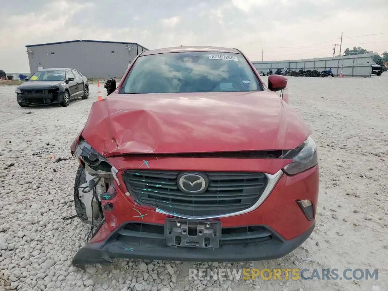 5 Photograph of a damaged car JM1DKFB73L1471664 MAZDA CX-3 2020