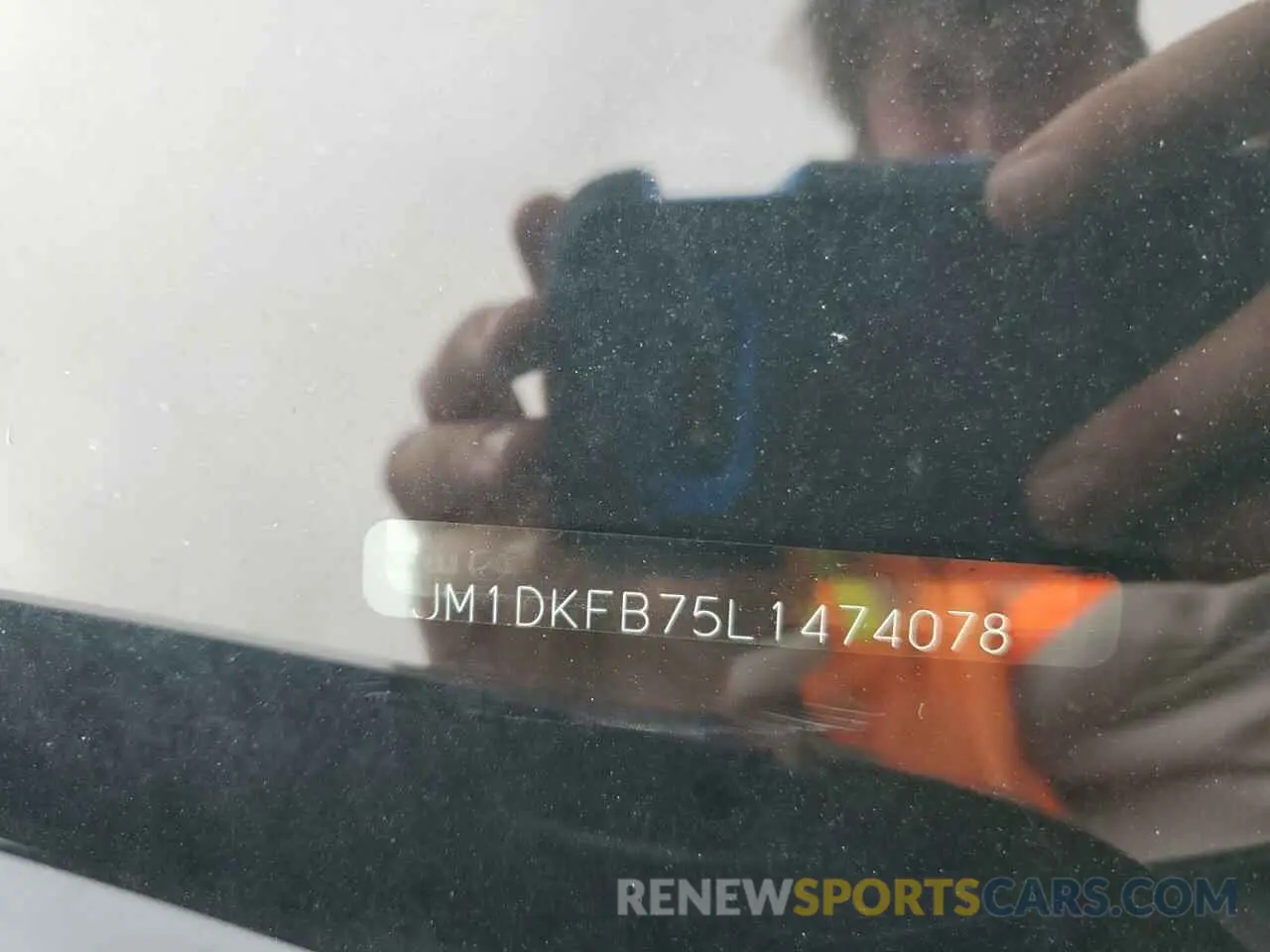 12 Фотография поврежденного автомобиля JM1DKFB75L1474078 MAZDA CX-3 2020