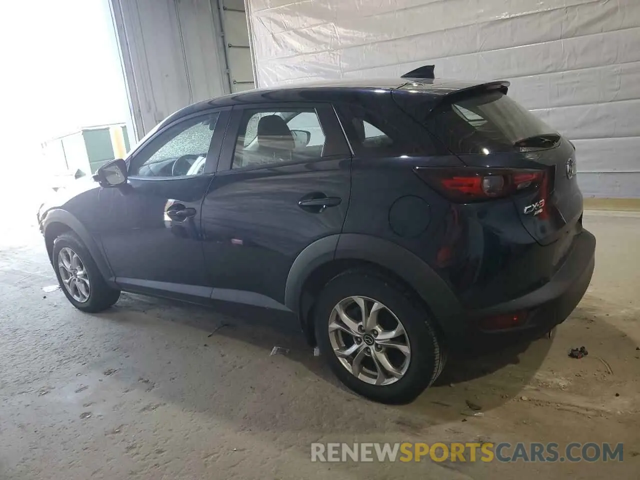 2 Фотография поврежденного автомобиля JM1DKFB77L1469156 MAZDA CX-3 2020