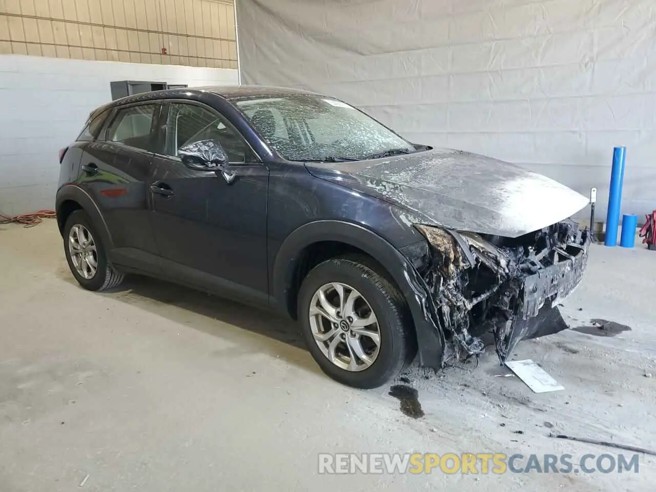 4 Фотография поврежденного автомобиля JM1DKFB77L1469156 MAZDA CX-3 2020