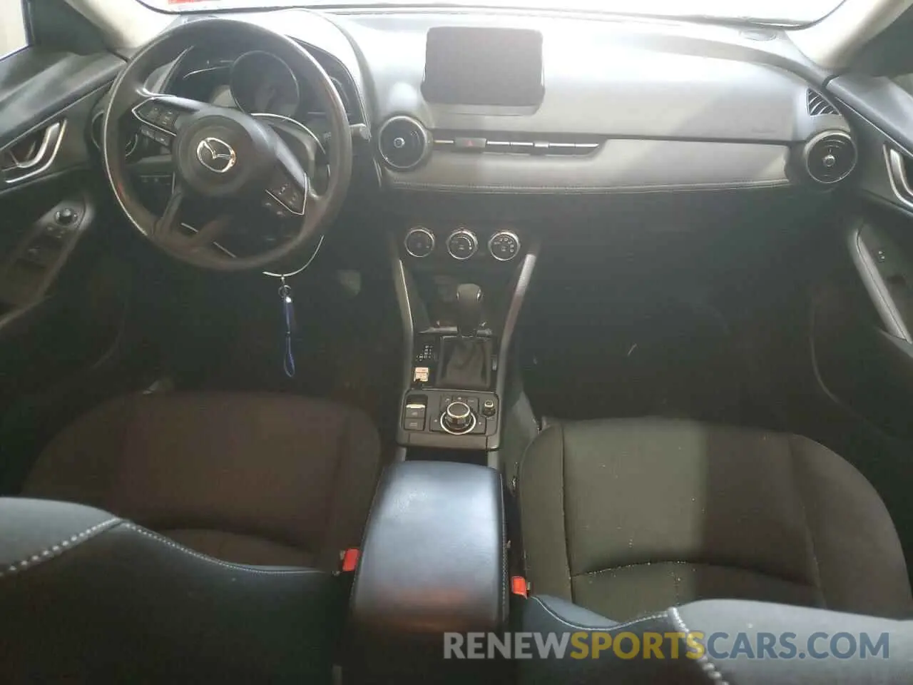 8 Фотография поврежденного автомобиля JM1DKFB77L1469156 MAZDA CX-3 2020