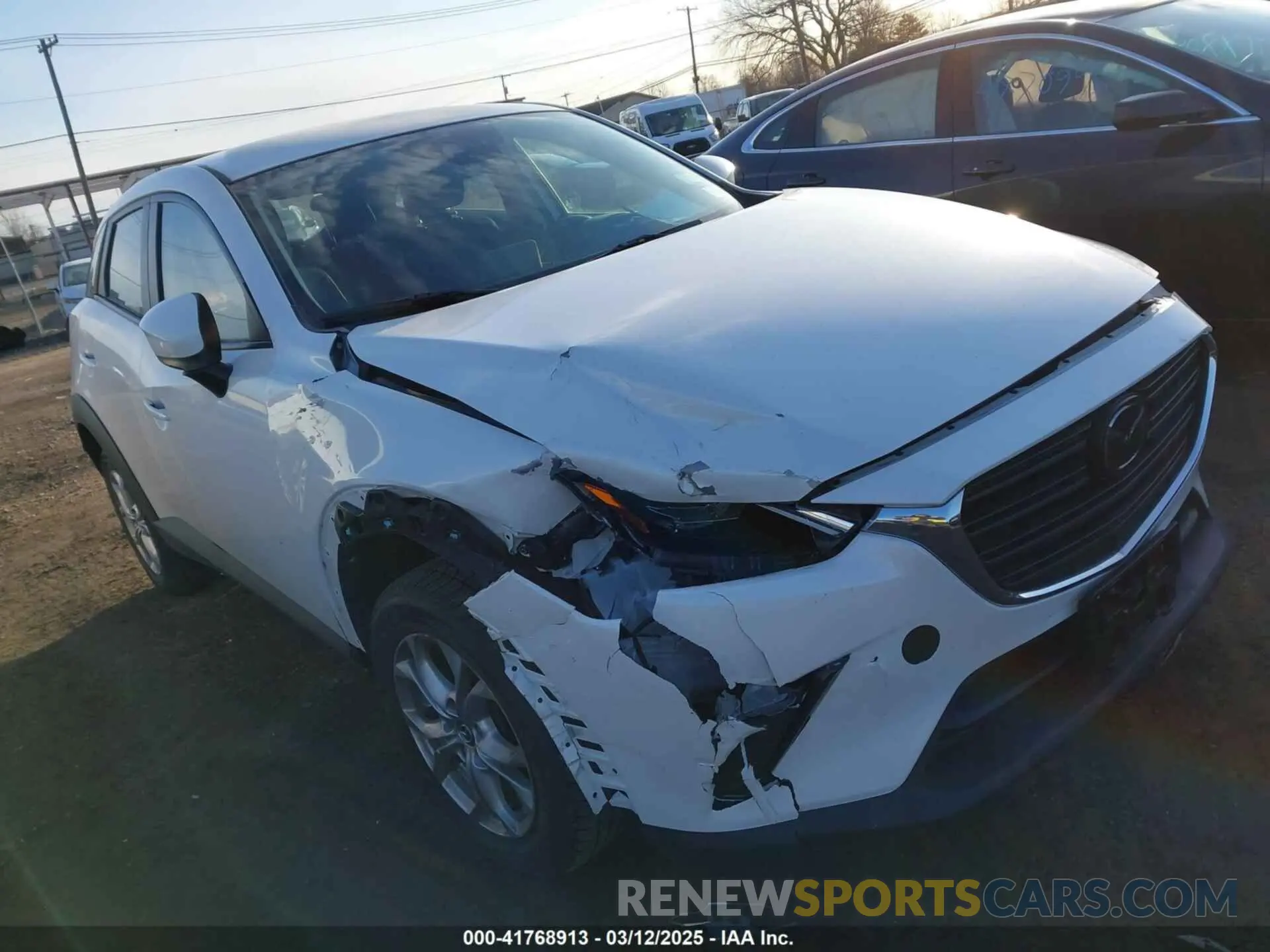 1 Фотография поврежденного автомобиля JM1DKFB79L1473323 MAZDA CX-3 2020