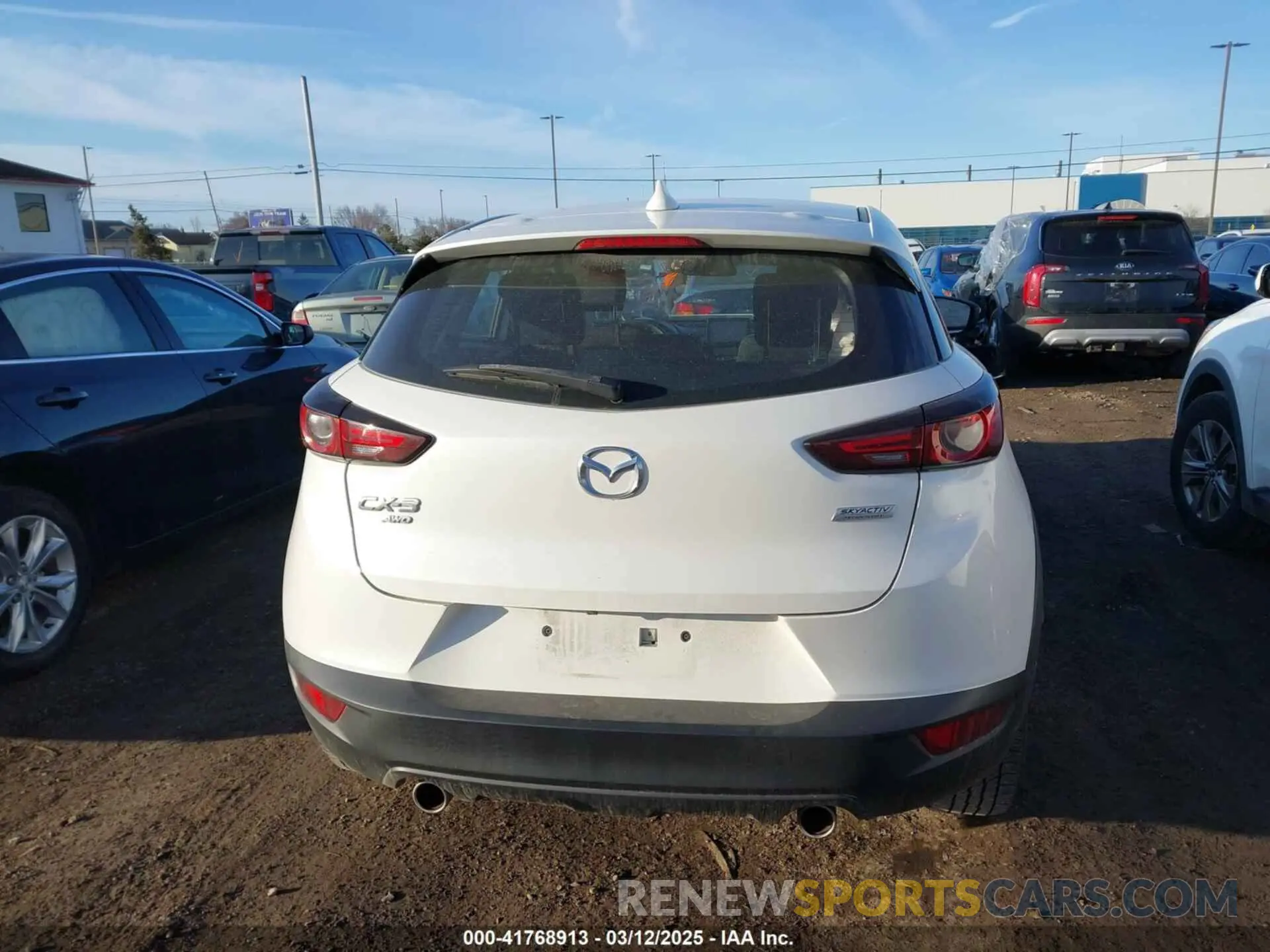 15 Фотография поврежденного автомобиля JM1DKFB79L1473323 MAZDA CX-3 2020