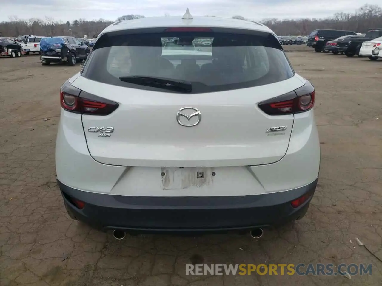 6 Photograph of a damaged car JM1DKFB7XL1475193 MAZDA CX-3 2020