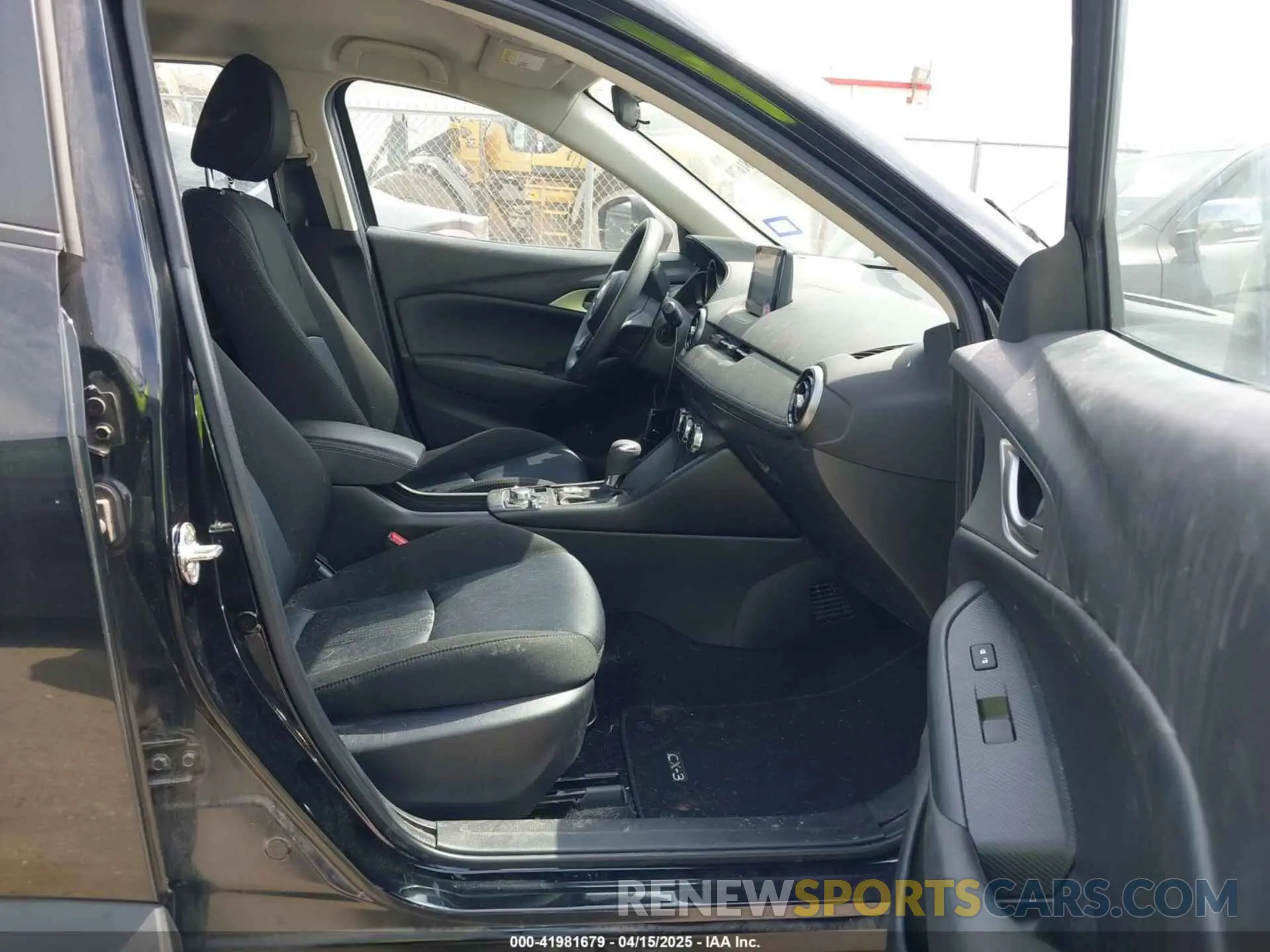 5 Photograph of a damaged car JM1DKFB72M1507720 MAZDA CX-3 2021