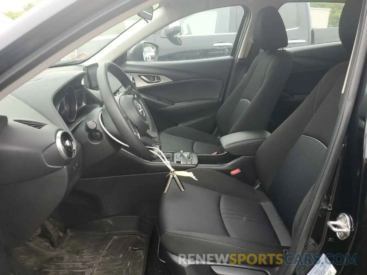 7 Photograph of a damaged car JM1DKFB76M1516369 MAZDA CX-3 2021