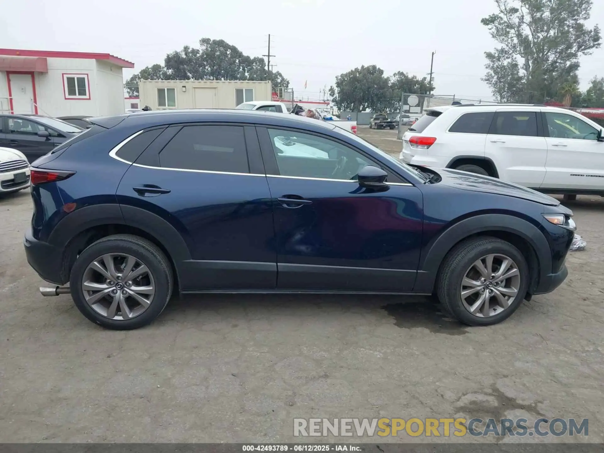 13 Photograph of a damaged car 3MVDMACL0LM124223 MAZDA CX-30 2020