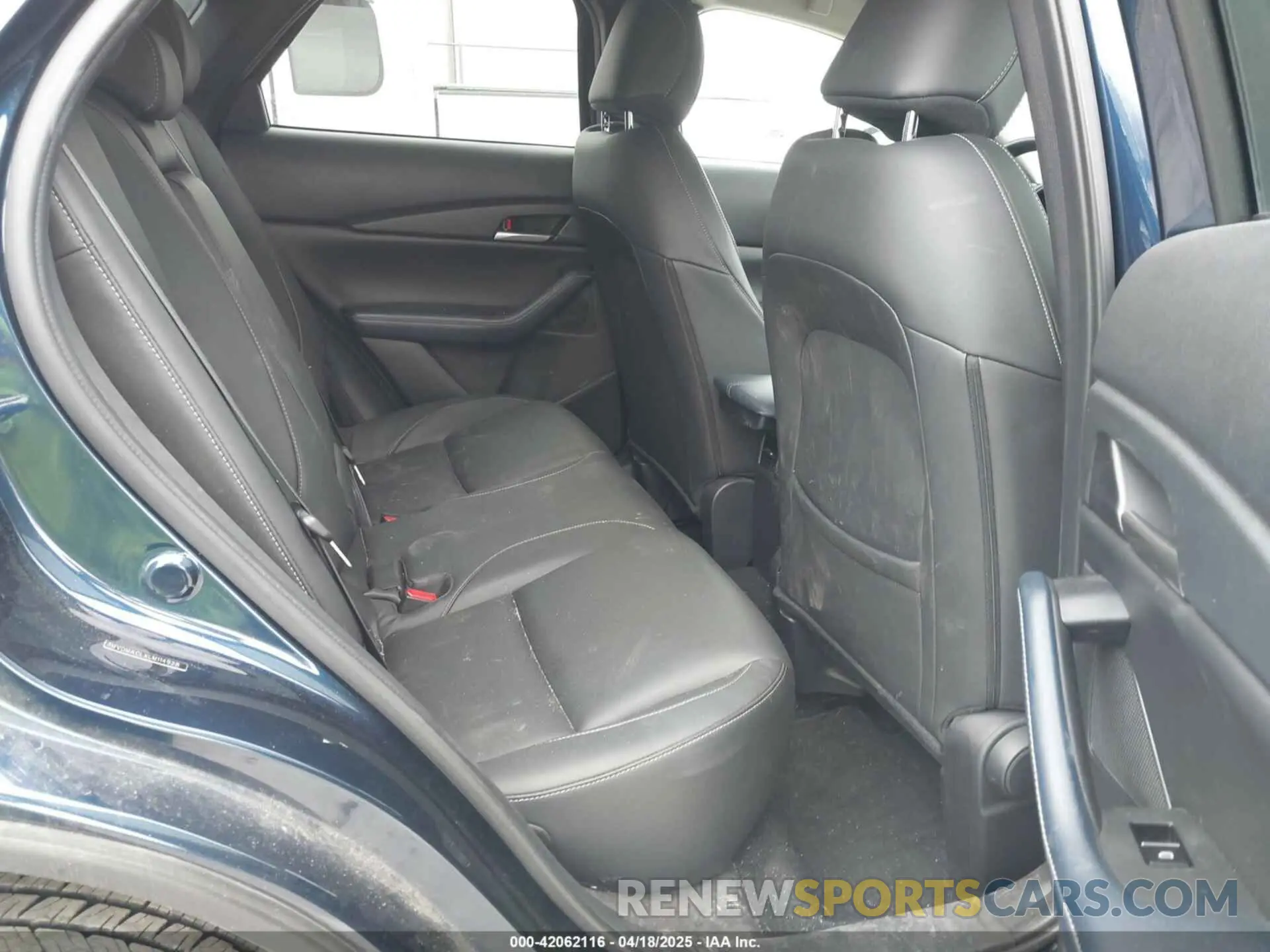8 Фотография поврежденного автомобиля 3MVDMACLXLM114928 MAZDA CX-30 2020