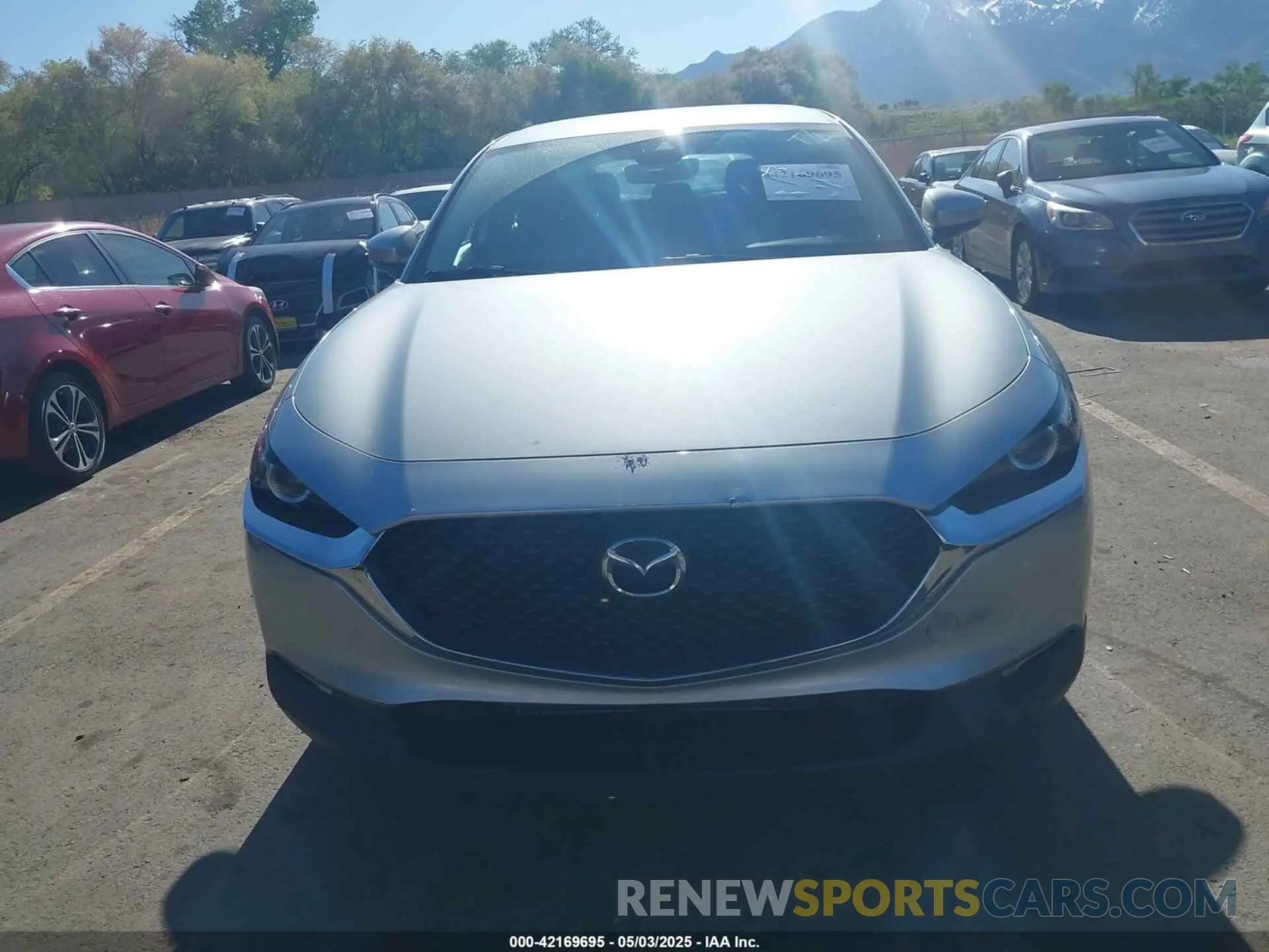 13 Photograph of a damaged car 3MVDMBBL0LM122463 MAZDA CX-30 2020