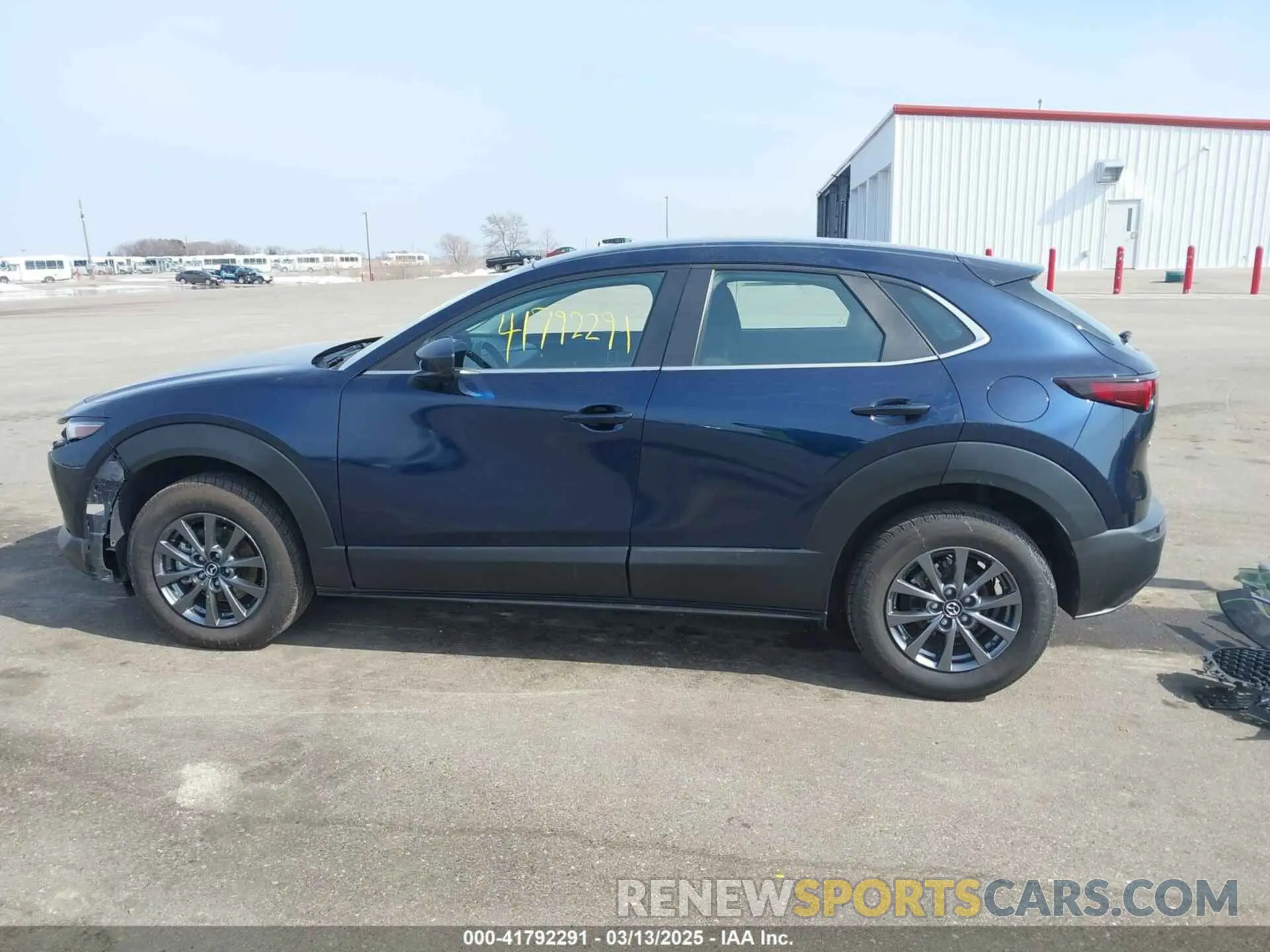 15 Photograph of a damaged car 3MVDMBBLXLM105461 MAZDA CX-30 2020