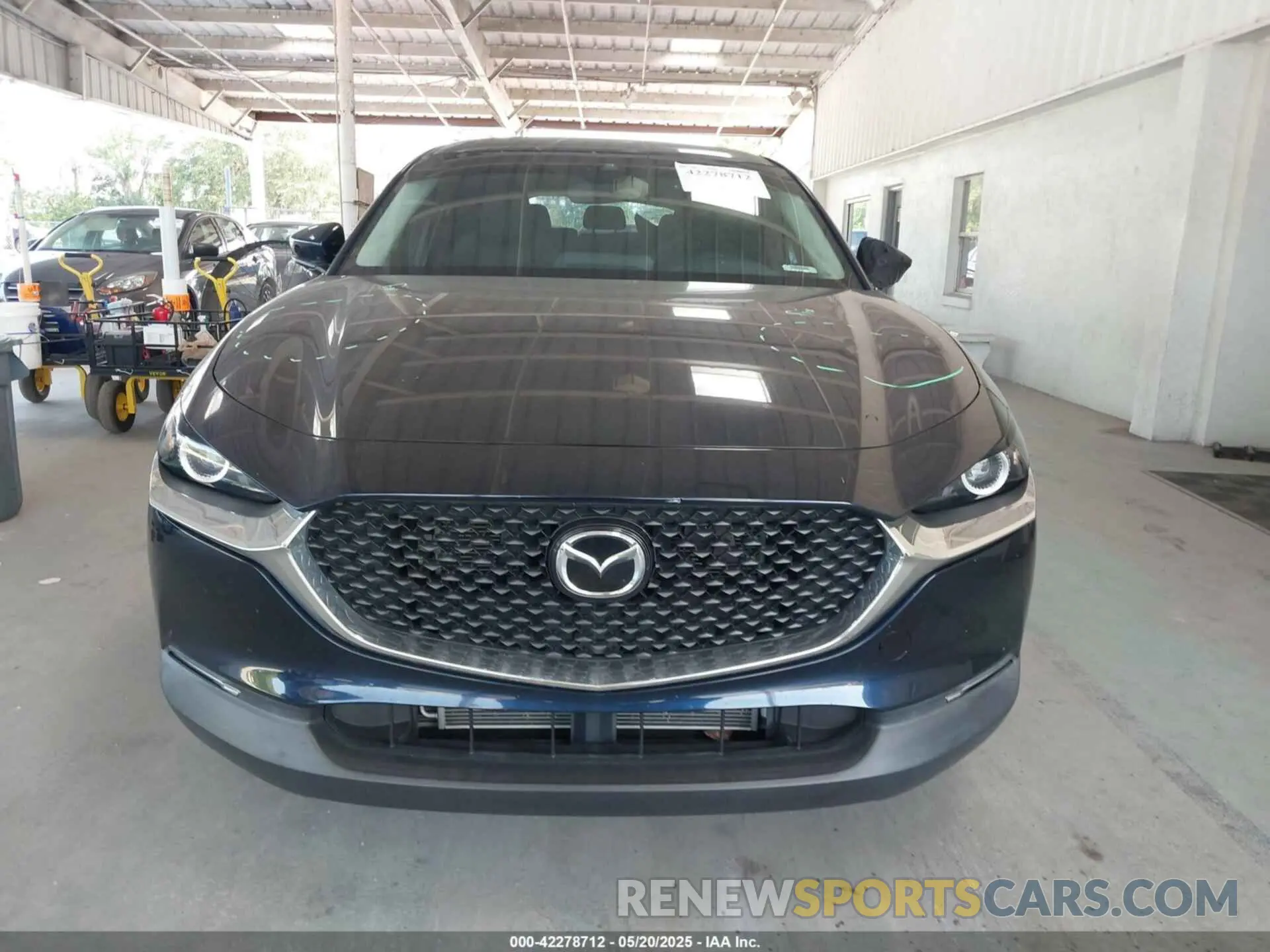 13 Photograph of a damaged car 3MVDMBBLXLM124639 MAZDA CX-30 2020