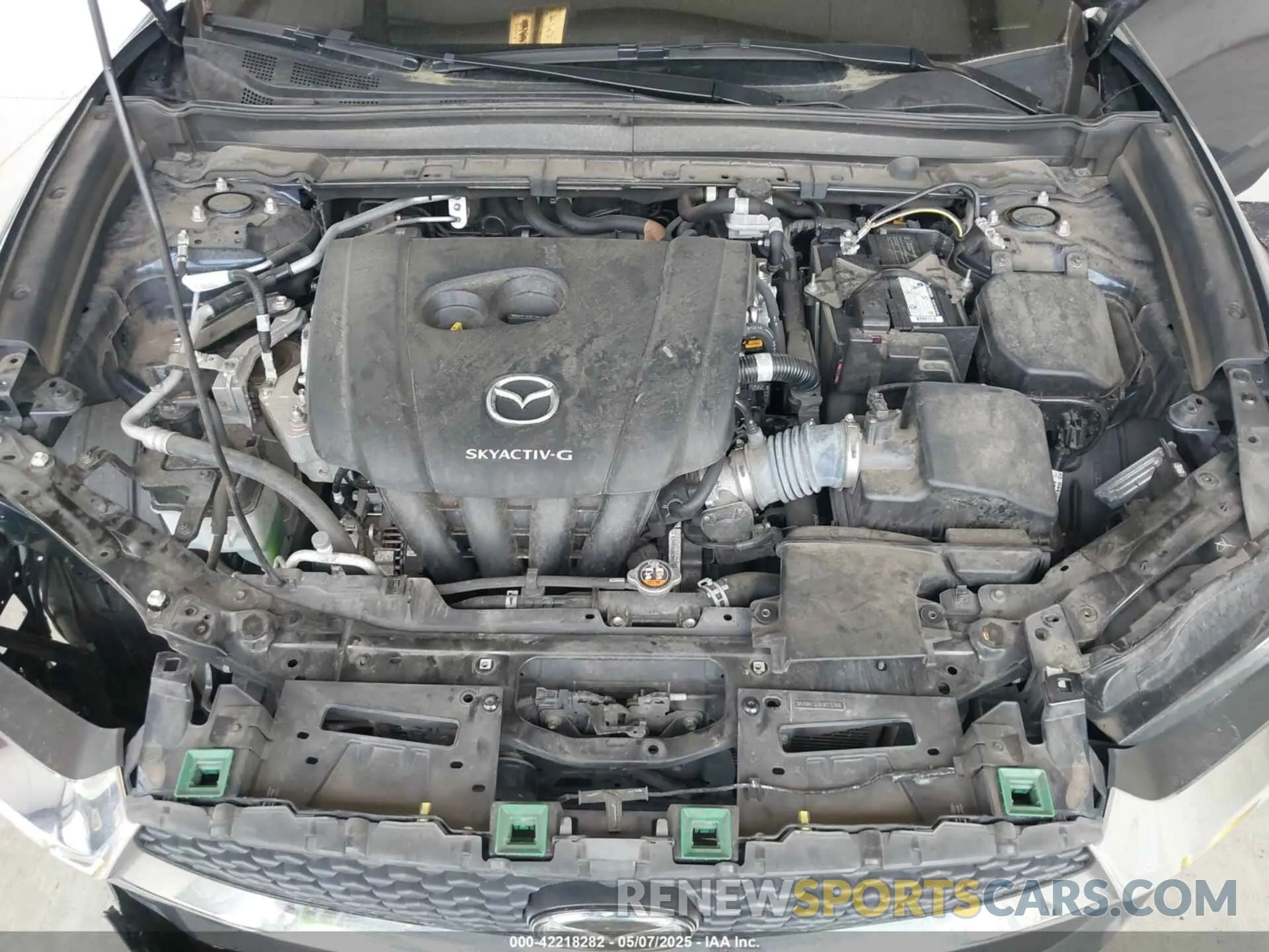 10 Photograph of a damaged car 3MVDMBCL8LM133368 MAZDA CX-30 2020