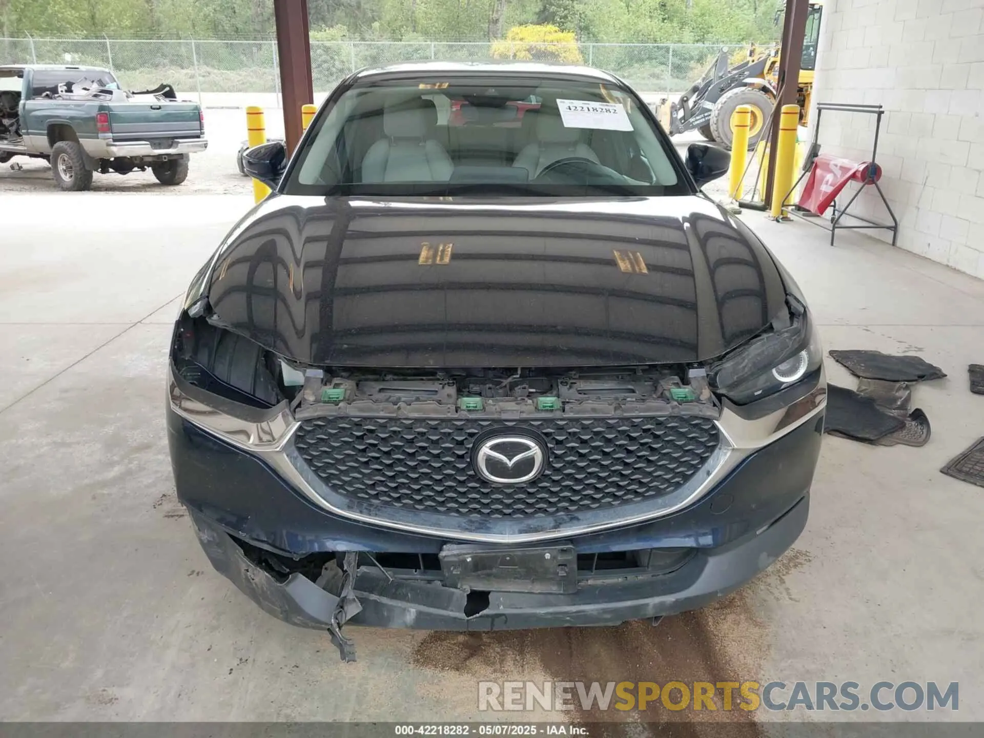 13 Photograph of a damaged car 3MVDMBCL8LM133368 MAZDA CX-30 2020
