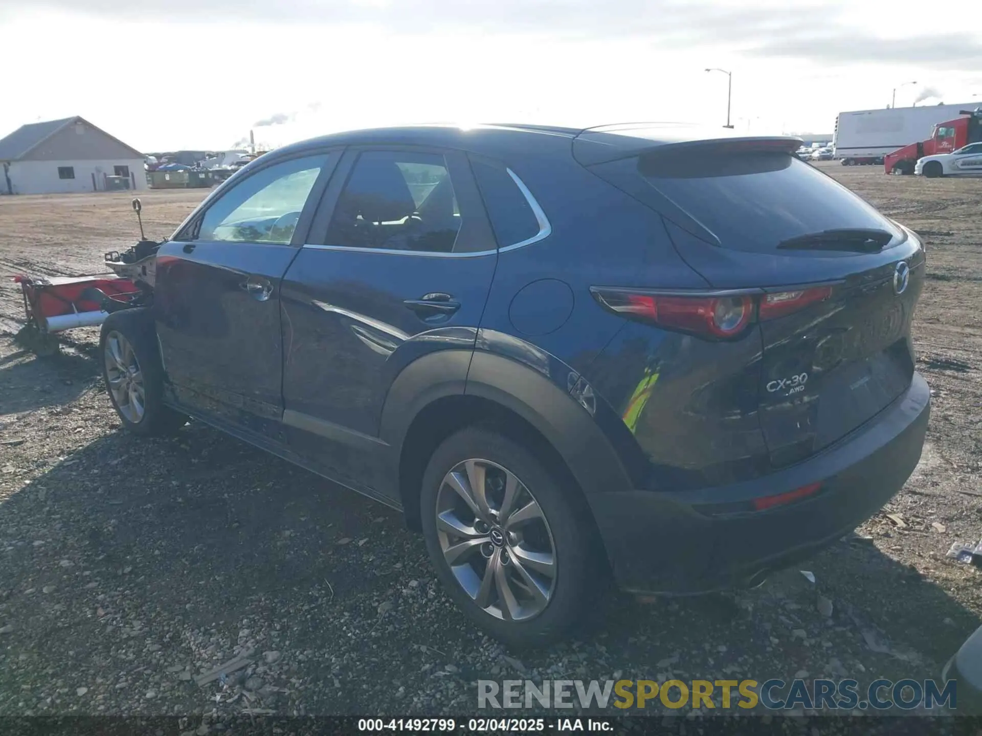3 Фотография поврежденного автомобиля 3MVDMBCL9LM126154 MAZDA CX-30 2020