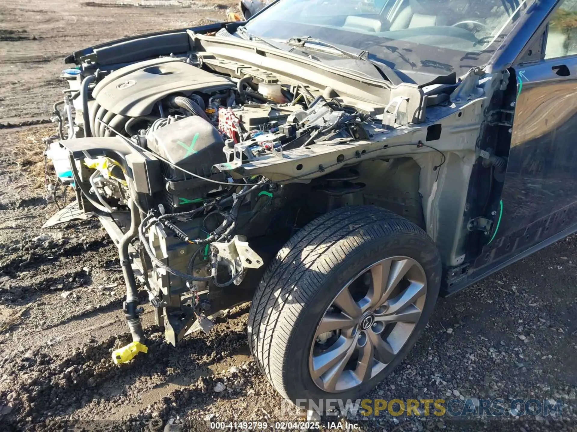 6 Фотография поврежденного автомобиля 3MVDMBCL9LM126154 MAZDA CX-30 2020
