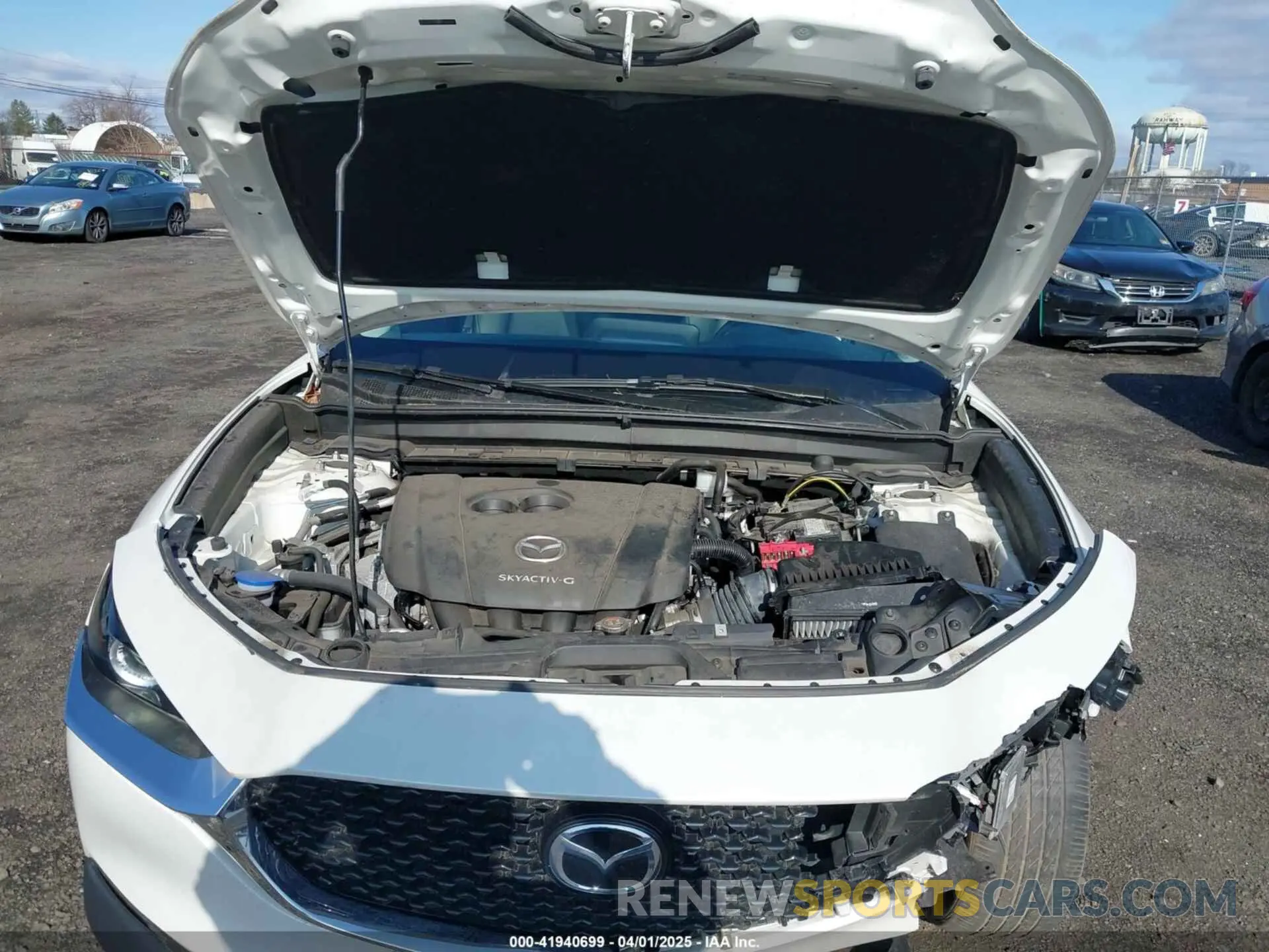 10 Photograph of a damaged car 3MVDMBDL6LM135604 MAZDA CX-30 2020