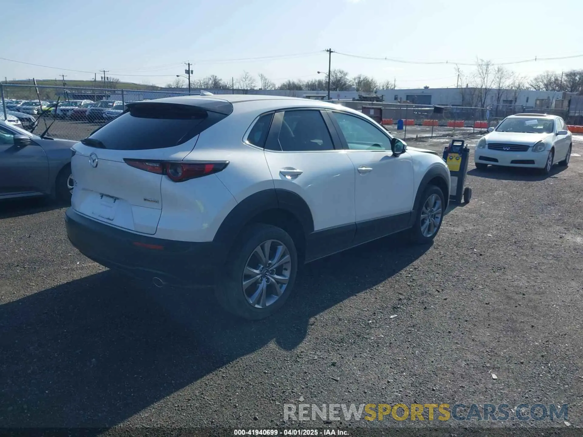 4 Photograph of a damaged car 3MVDMBDL6LM135604 MAZDA CX-30 2020