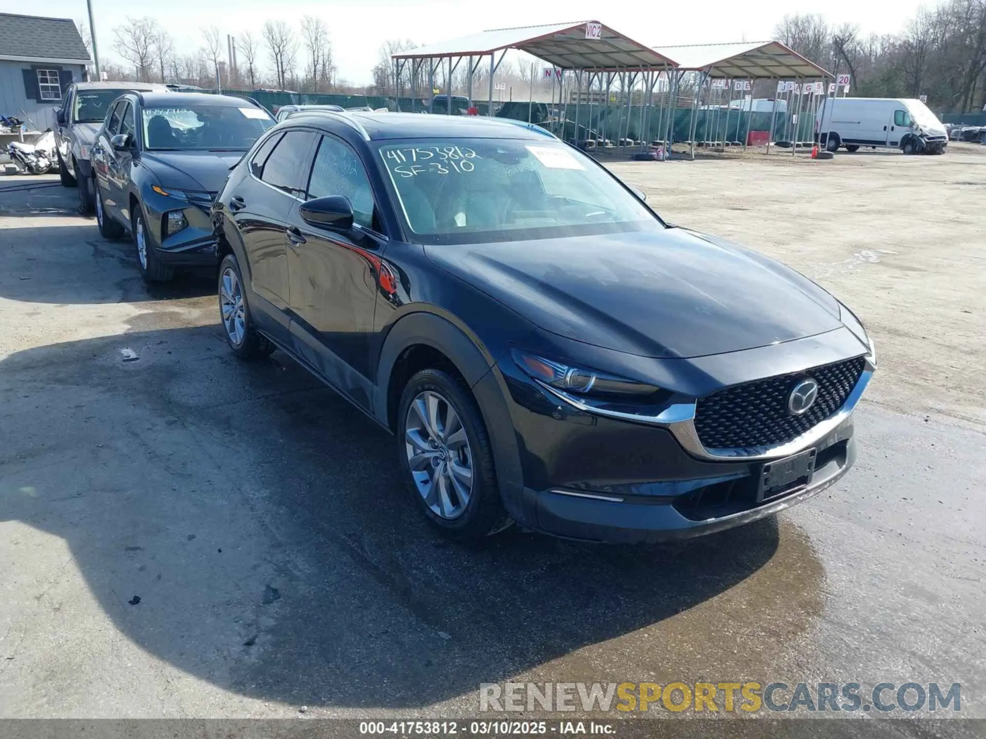 1 Photograph of a damaged car 3MVDMBEM5LM106120 MAZDA CX-30 2020