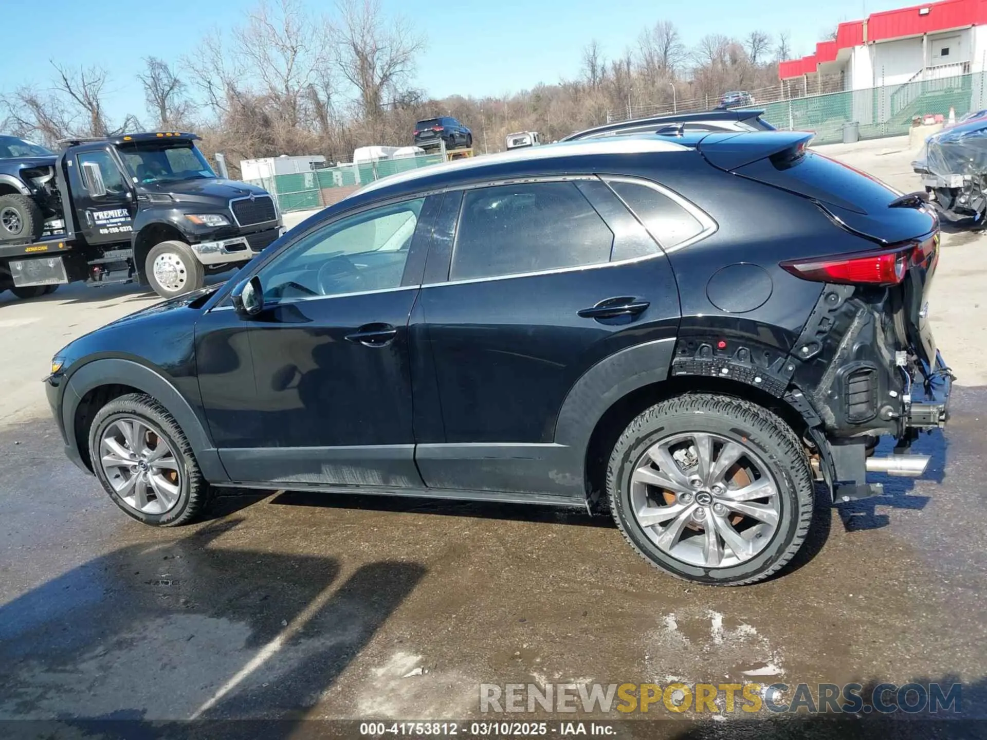 15 Photograph of a damaged car 3MVDMBEM5LM106120 MAZDA CX-30 2020