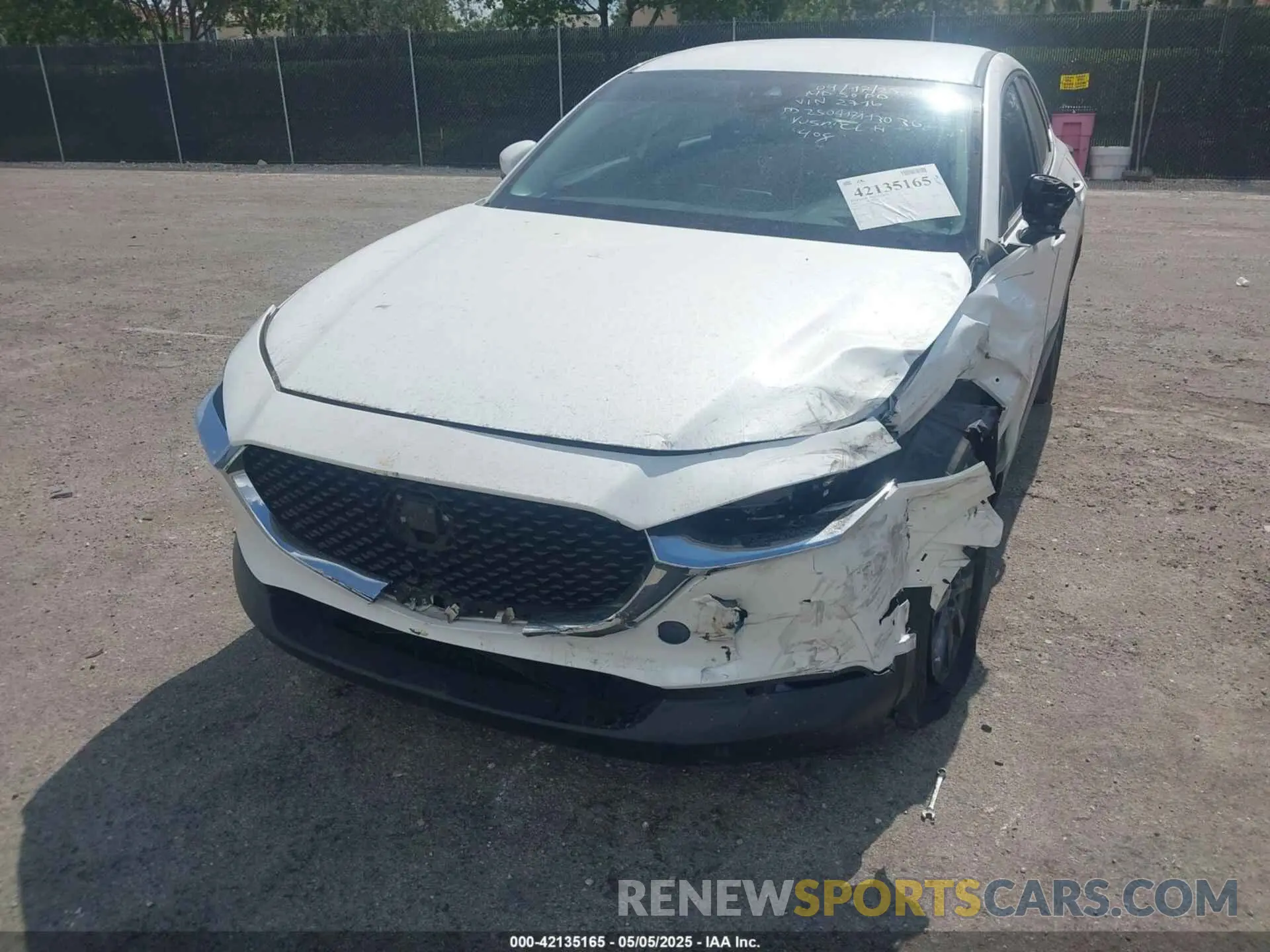 17 Photograph of a damaged car 3MVDMAAL0MM272716 MAZDA CX-30 2021