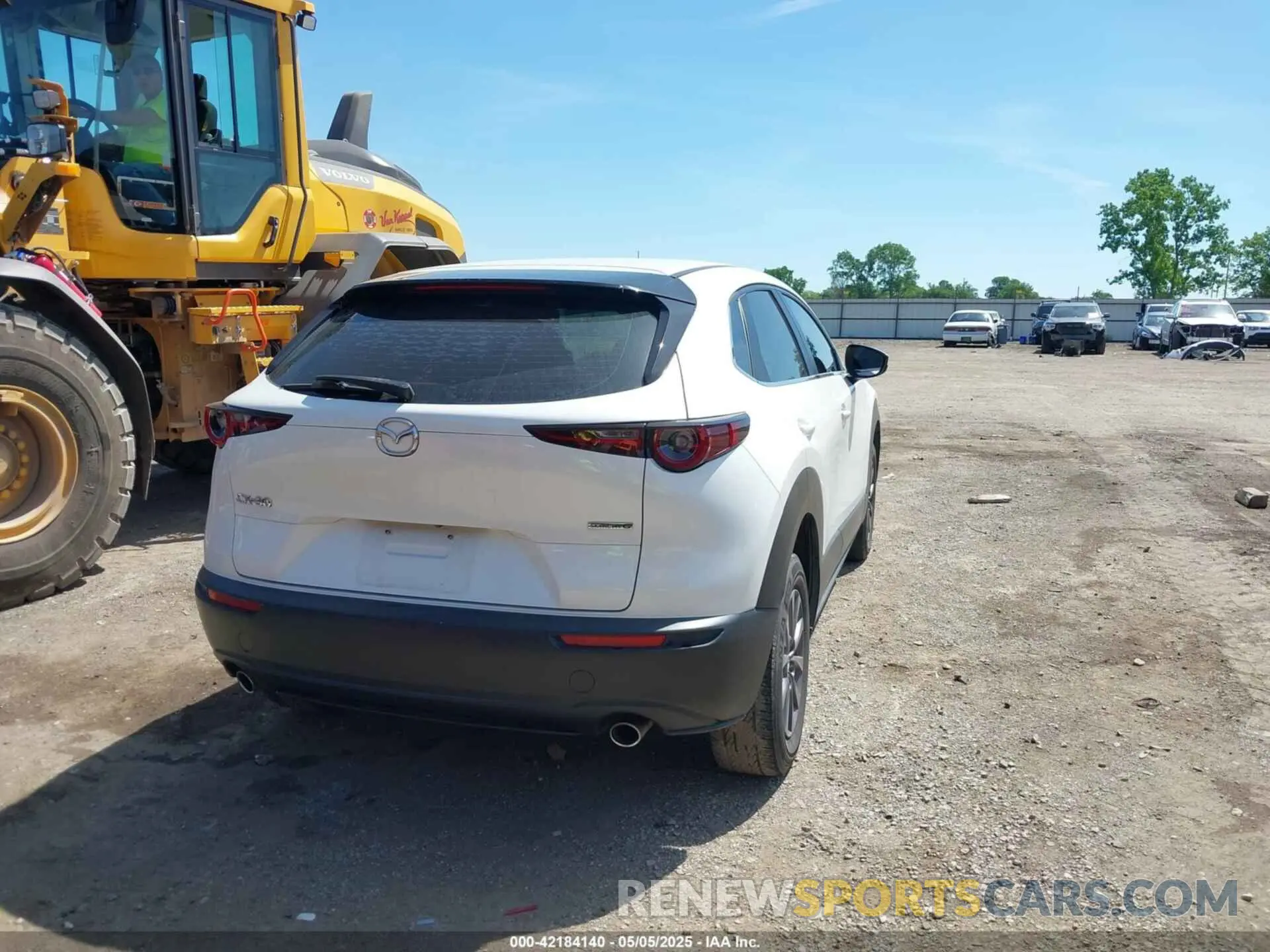 4 Фотография поврежденного автомобиля 3MVDMAAL1MM214954 MAZDA CX-30 2021