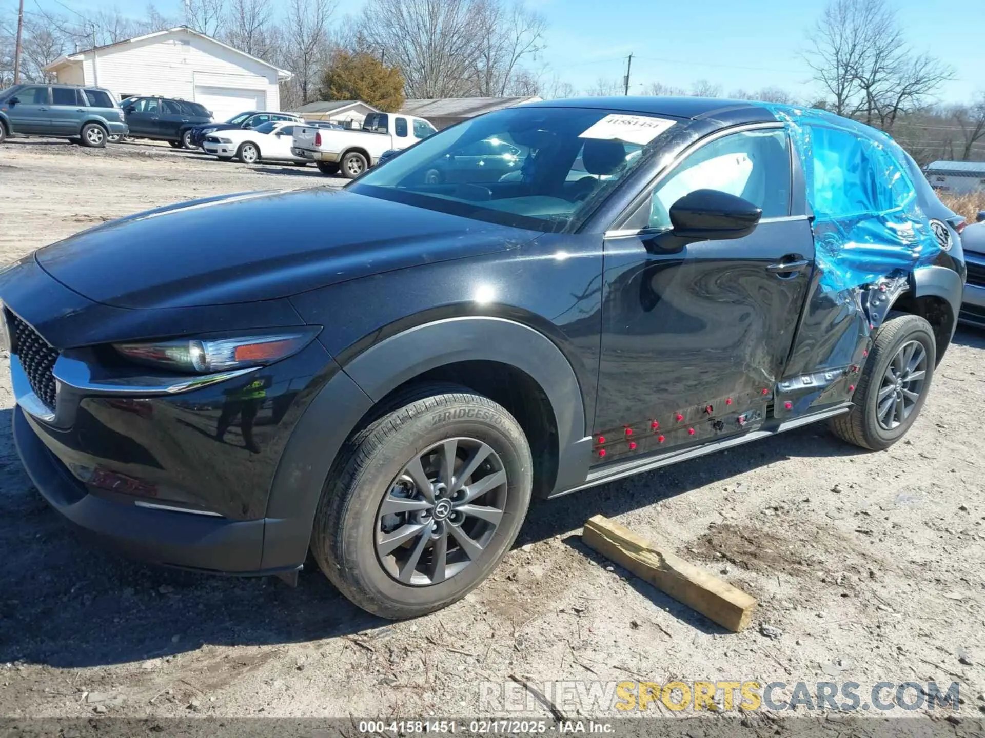 2 Photograph of a damaged car 3MVDMAALXMM269676 MAZDA CX-30 2021