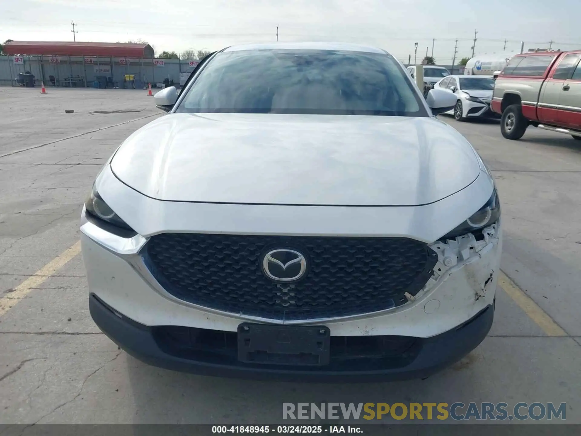 13 Photograph of a damaged car 3MVDMABL1MM248505 MAZDA CX-30 2021