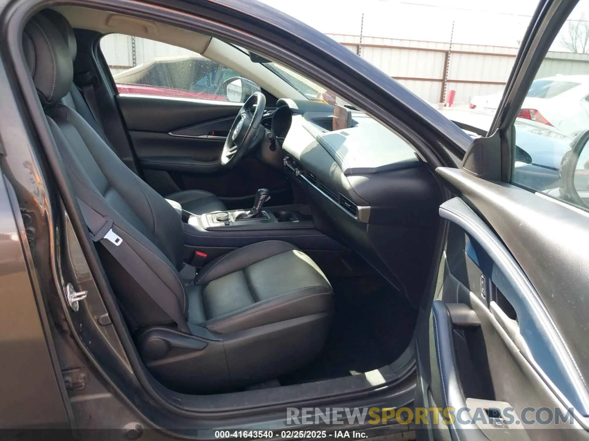 5 Фотография поврежденного автомобиля 3MVDMABL2MM220311 MAZDA CX-30 2021