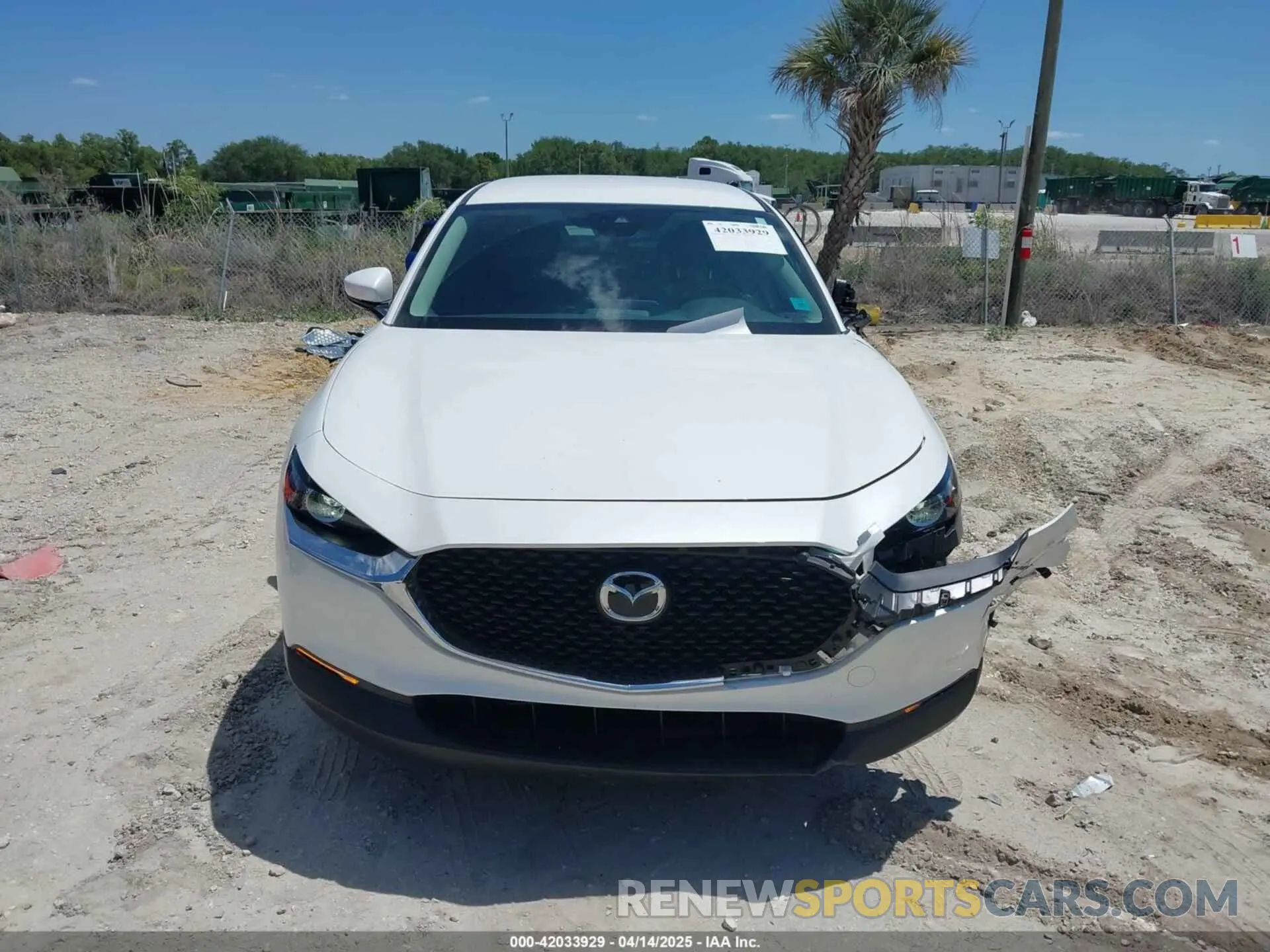 12 Фотография поврежденного автомобиля 3MVDMABL3MM232497 MAZDA CX-30 2021