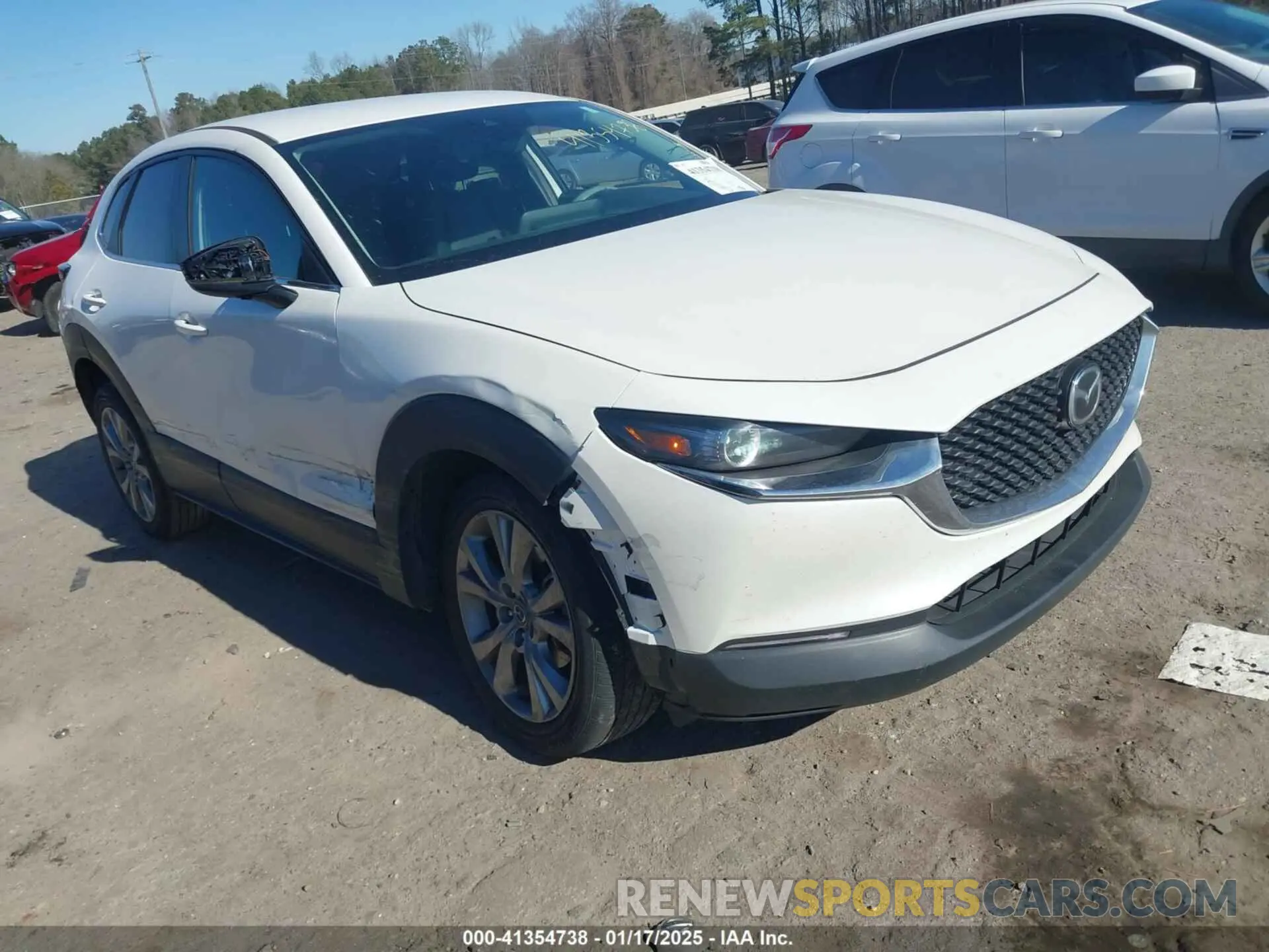 1 Фотография поврежденного автомобиля 3MVDMABL3MM239692 MAZDA CX-30 2021