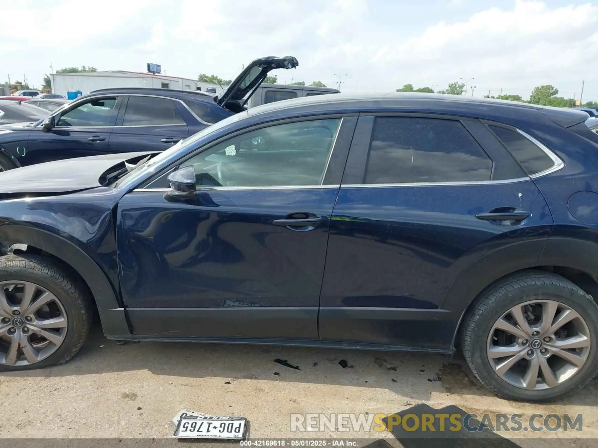 14 Фотография поврежденного автомобиля 3MVDMABL6MM202166 MAZDA CX-30 2021