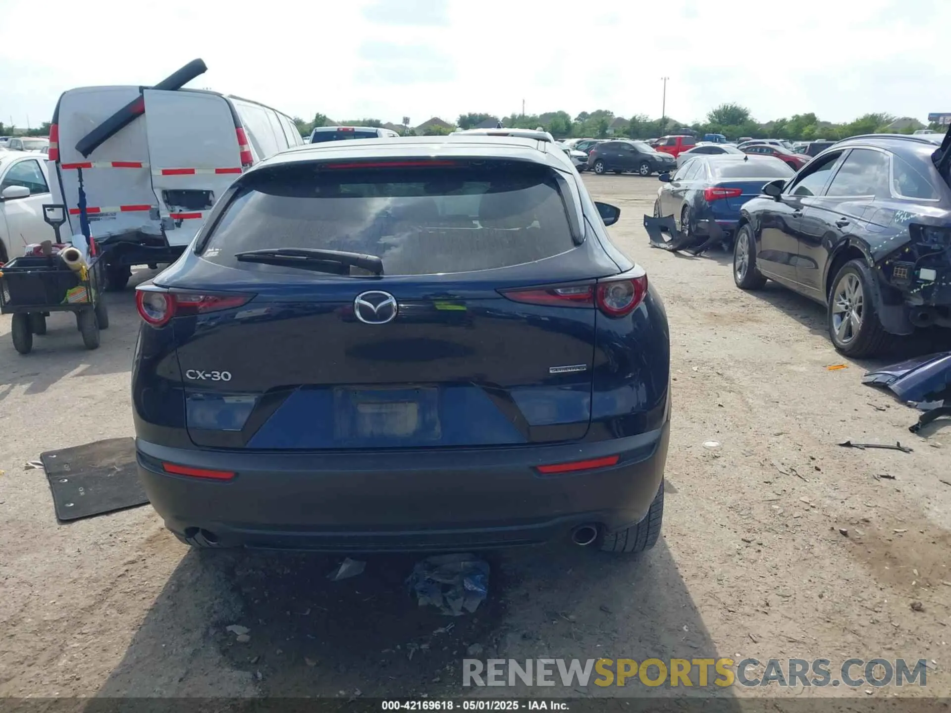 16 Фотография поврежденного автомобиля 3MVDMABL6MM202166 MAZDA CX-30 2021