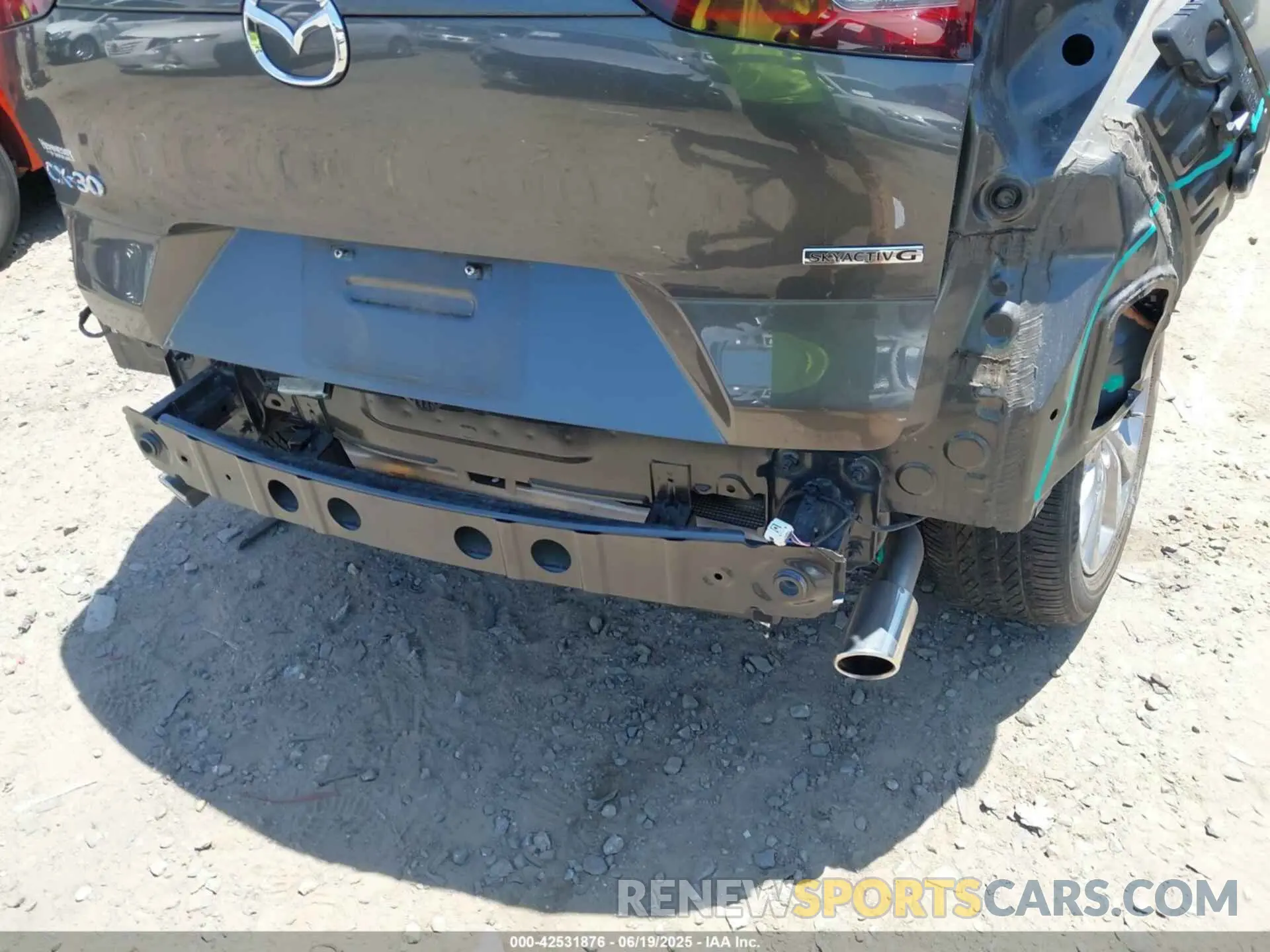 18 Фотография поврежденного автомобиля 3MVDMACL4MM213844 MAZDA CX-30 2021