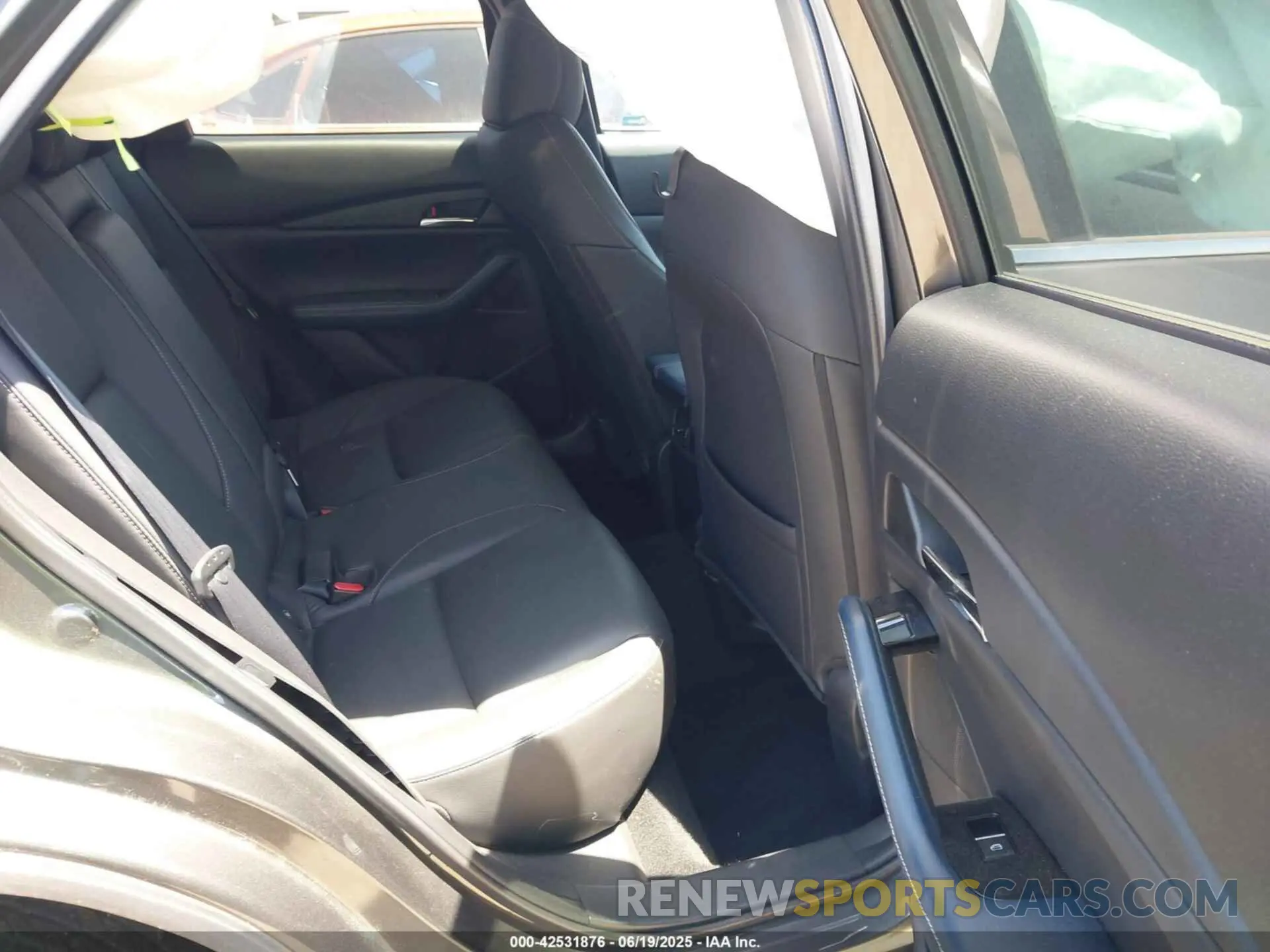 8 Фотография поврежденного автомобиля 3MVDMACL4MM213844 MAZDA CX-30 2021