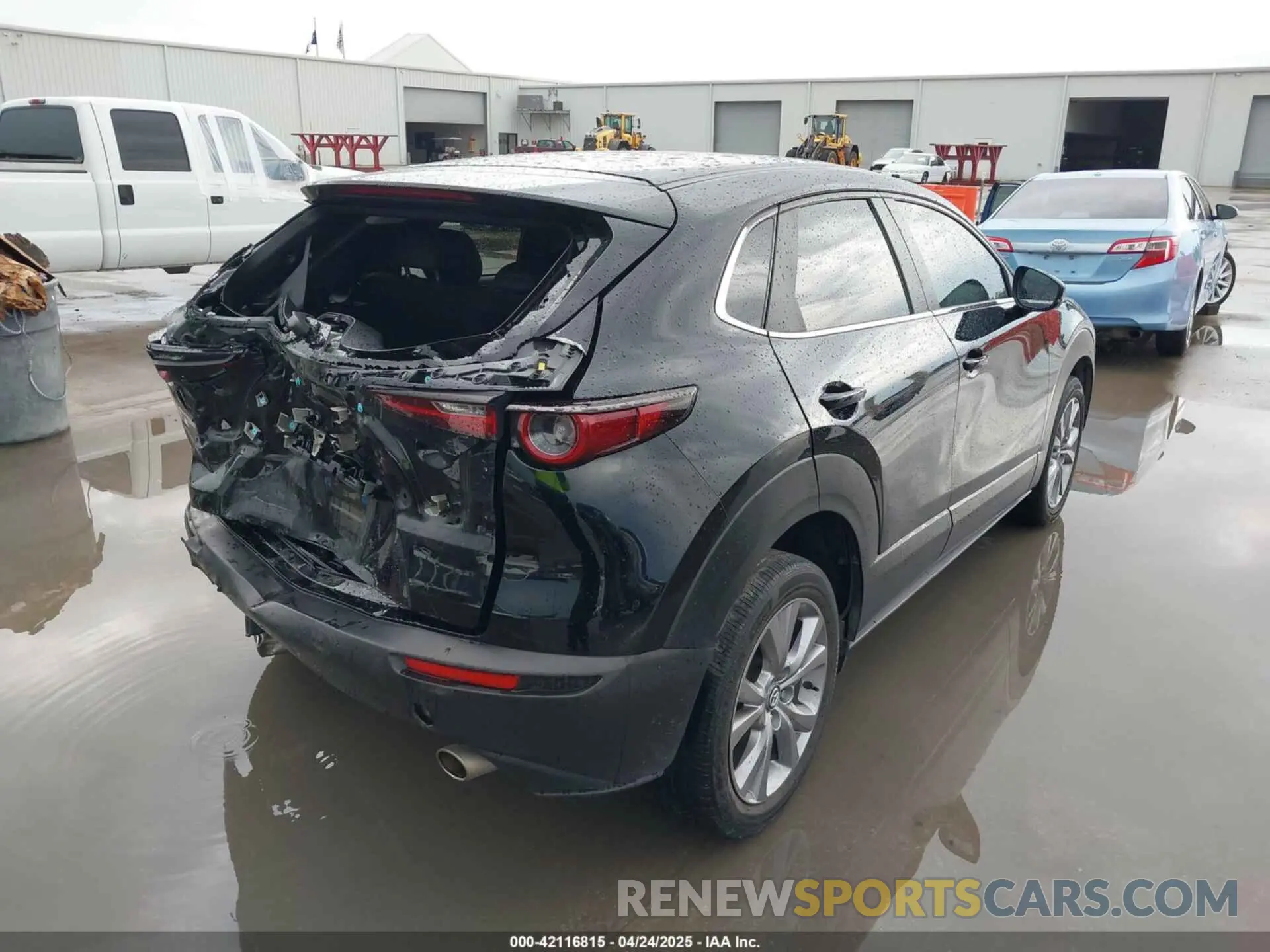 4 Фотография поврежденного автомобиля 3MVDMACL9MM227500 MAZDA CX-30 2021
